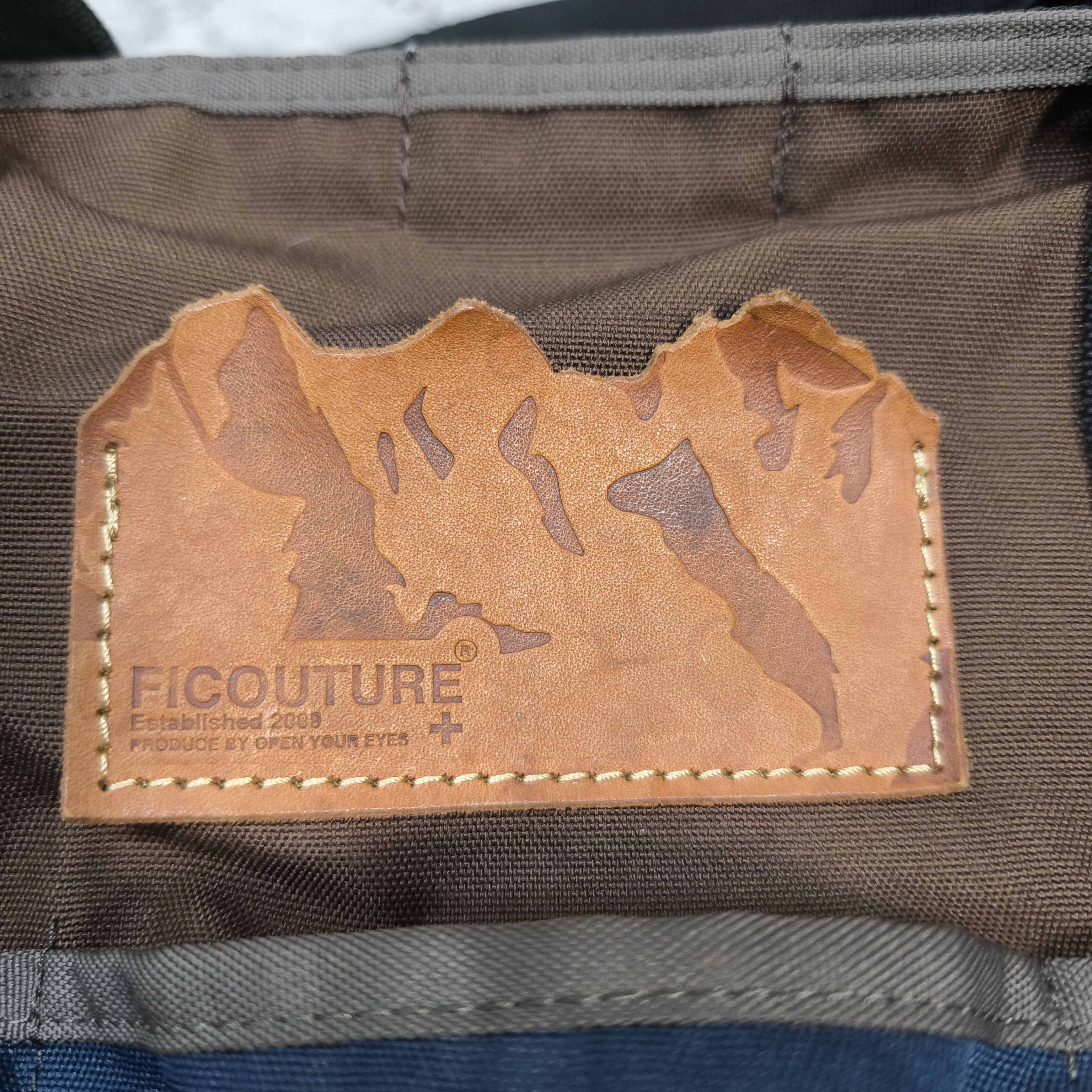Japanese Brand FICOUTURE Tools Gobelins Tote Bag Size ONE SIZE - 9 Thumbnail