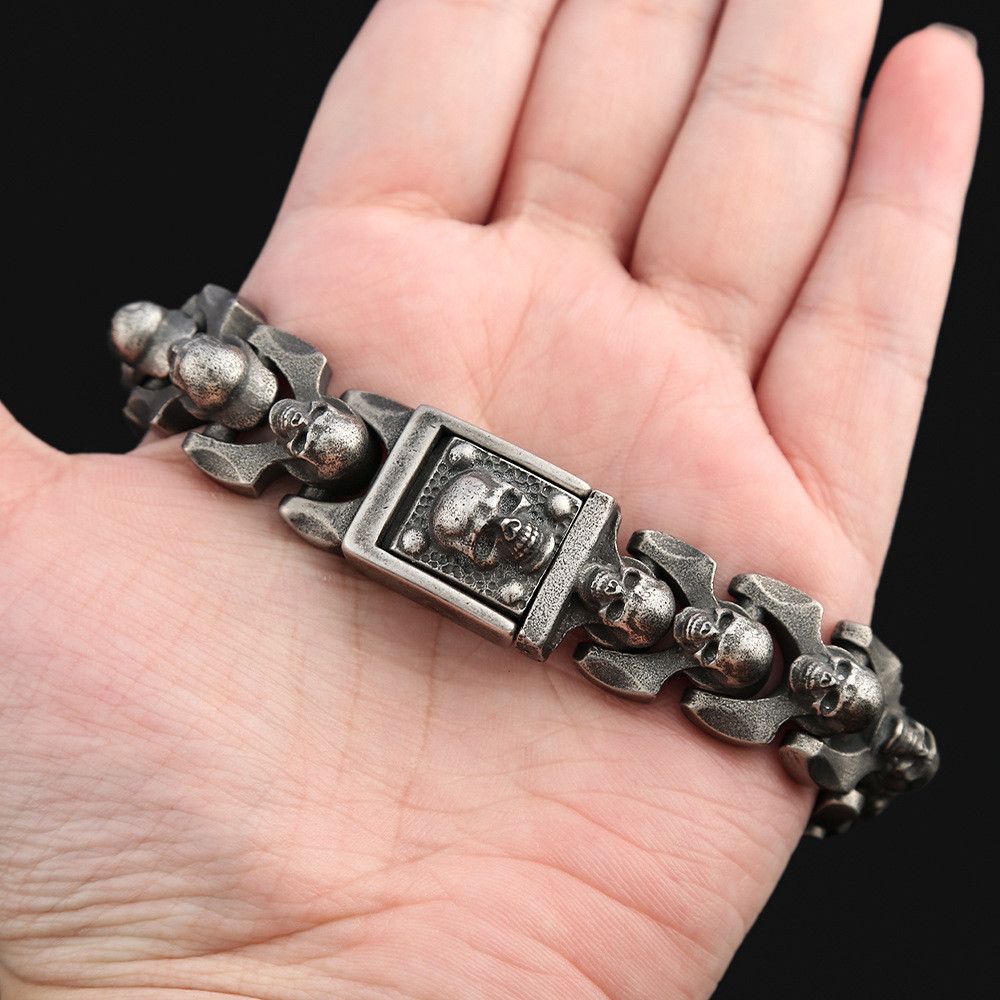 Other Trendy Domineering Skull Bracelet Size ONE SIZE - 1 Thumbnail