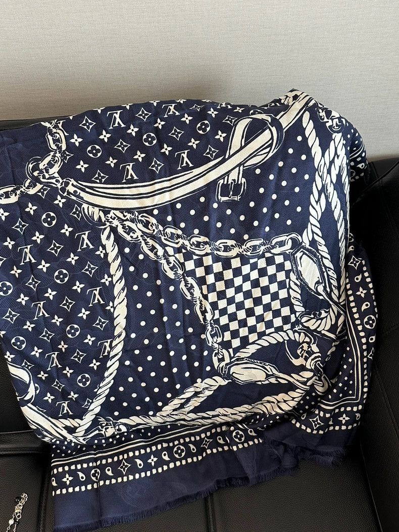Louis Vuitton Louis Vuitton scarf Size ONE SIZE - 2 Thumbnail