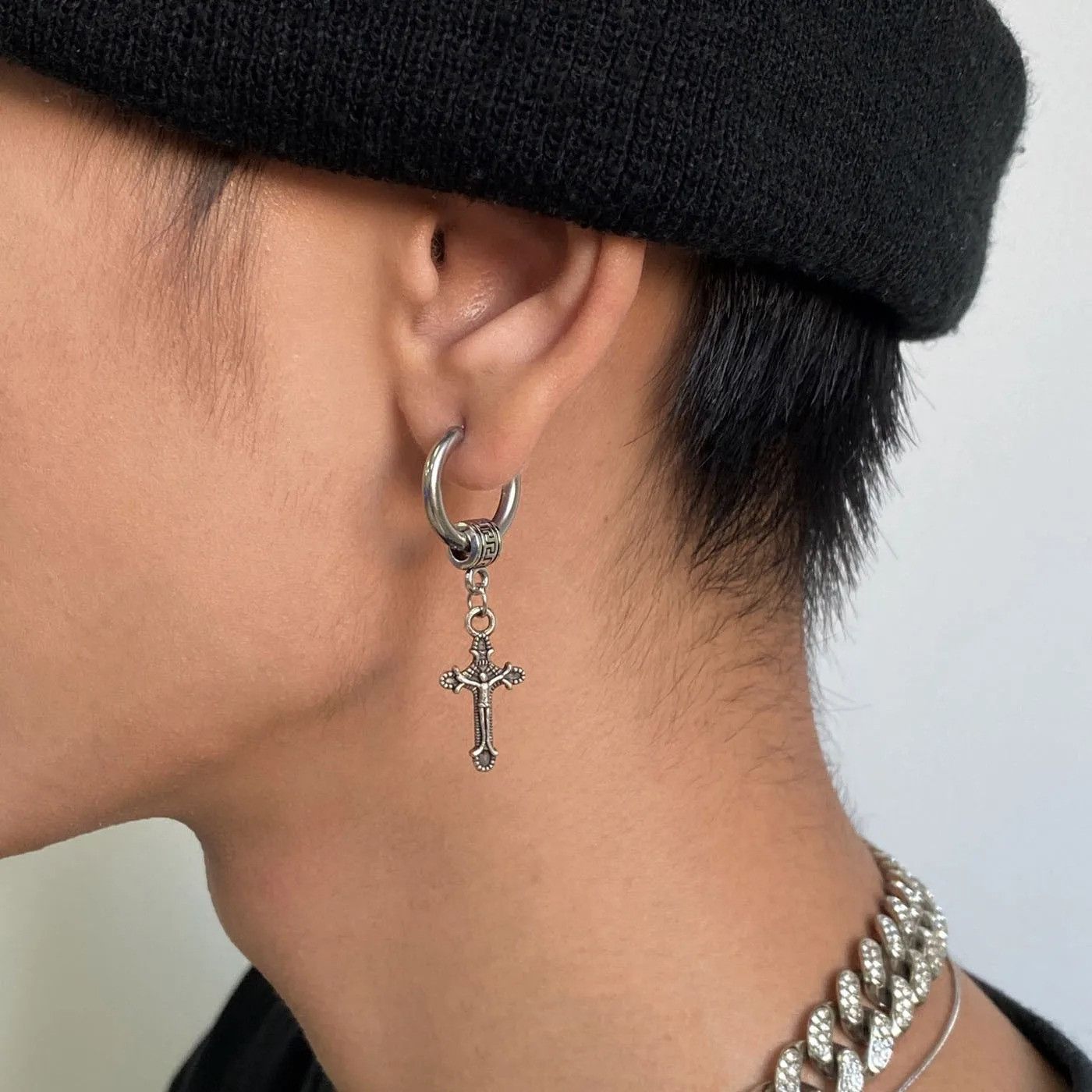 Jewelry Platinum-Plated Cross Earrings Size ONE SIZE - 1 Thumbnail