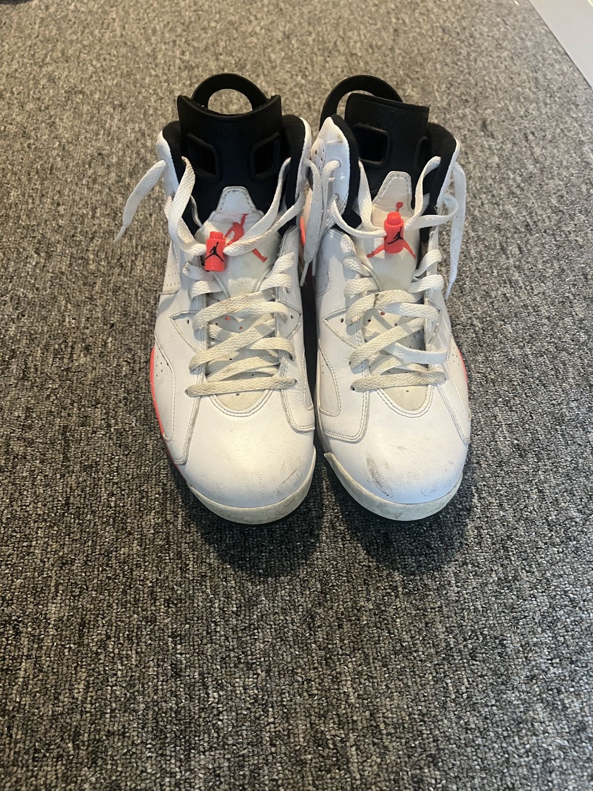 Jordan Brand Jordan 6 White Infared Size US 11.5 / EU 44-45 - 1 Thumbnail