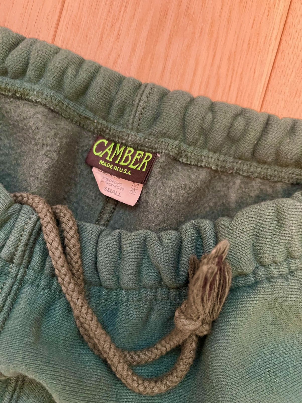 Camber Camber Sweatpants (Pine Green, Small) Size US 31 - 3 Thumbnail