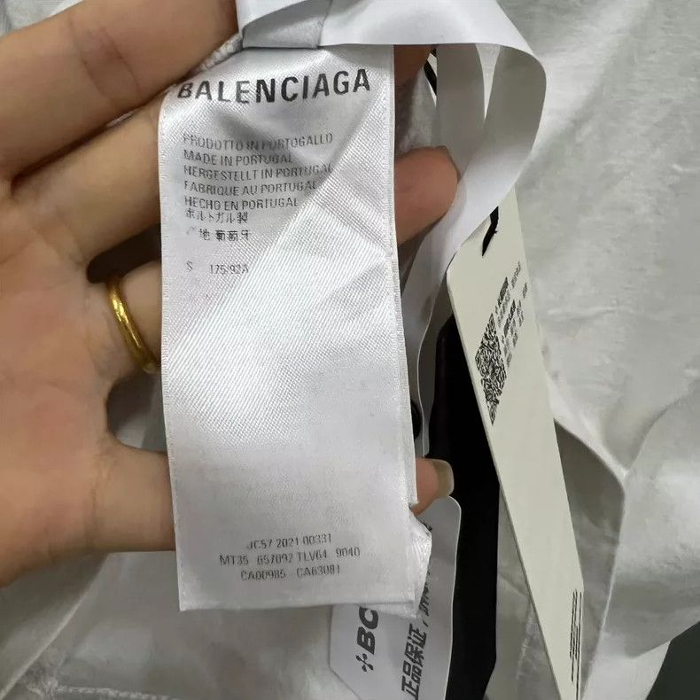 Balenciaga Balenciaga Double Hook Embroidered Sleeveless T-Shirt Size US S / EU 44-46 / 1 - 4 Thumbnail