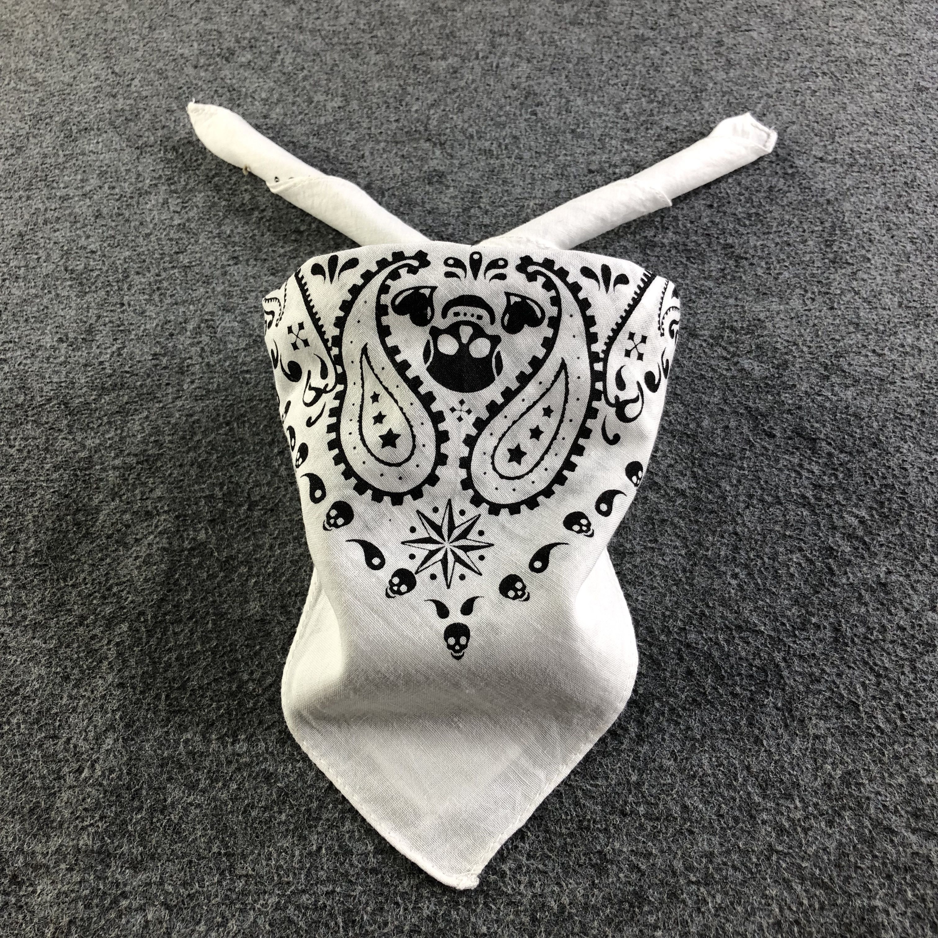 Seditionaries Skulls Paisley Bandana Neckerchief Handkerchief H2318 Size ONE SIZE - 2 Thumbnail