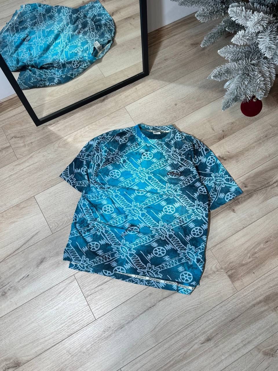 Vintage 90s Quiksilver T-Shirt Mens XL Made IN USA