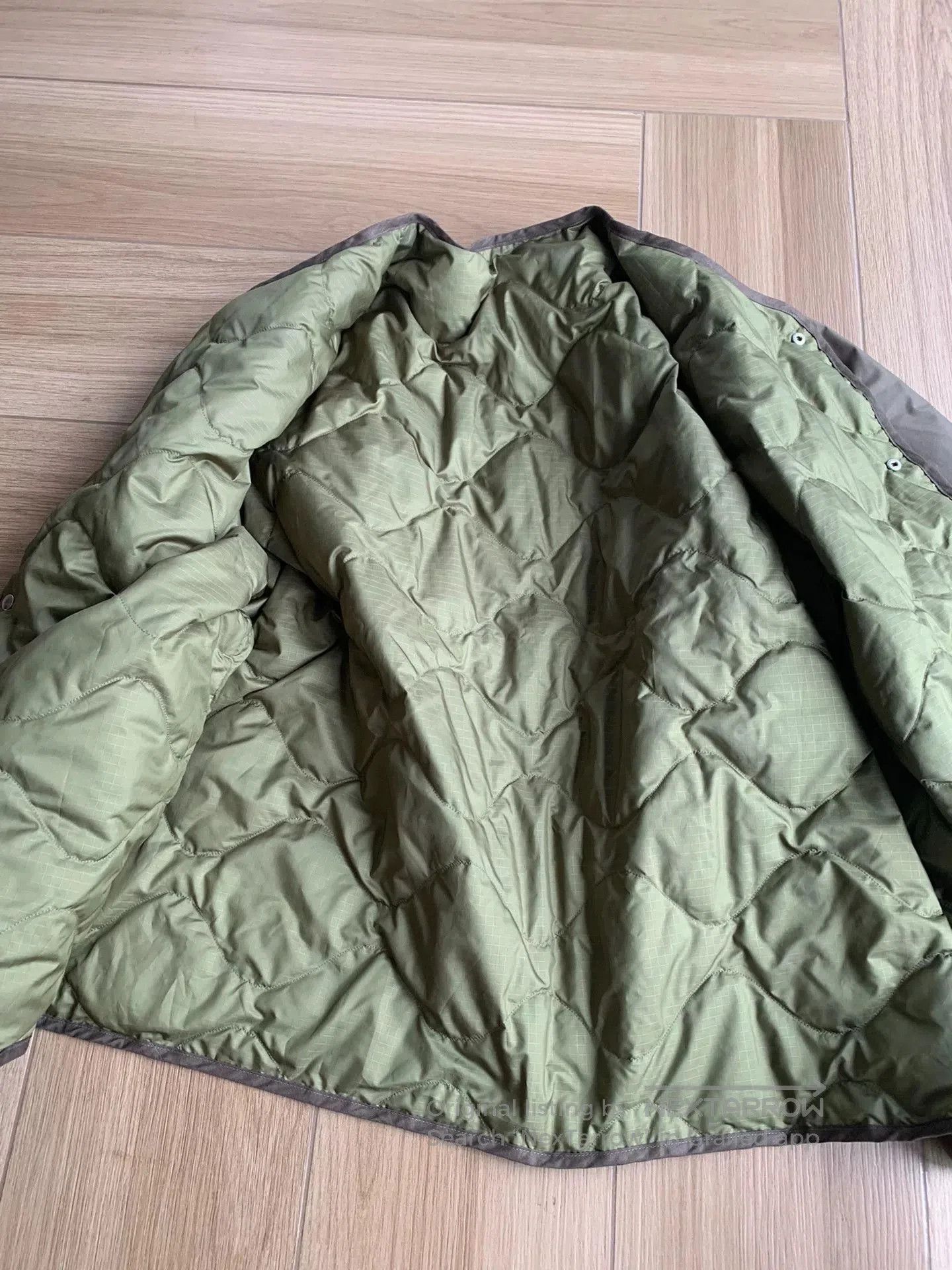 Nanamica reversible down cardigan in brown color. Size US XL / EU 56 / 4 - 3 Thumbnail