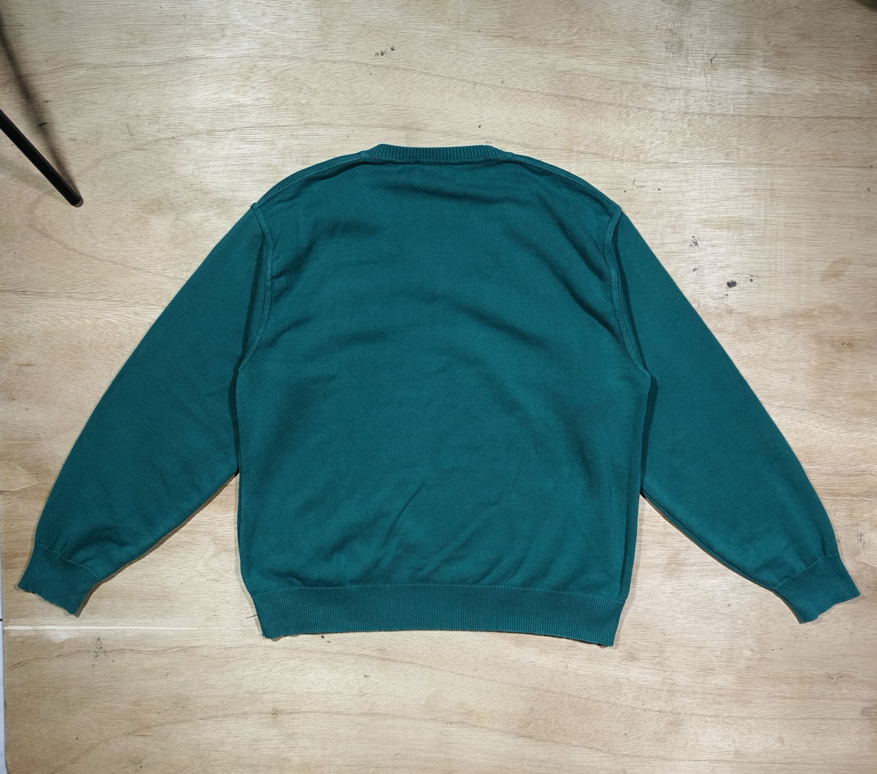 Burberry Burberry Crest Logo V-neck Sweater Size US L / EU 52-54 / 3 - 5 Thumbnail