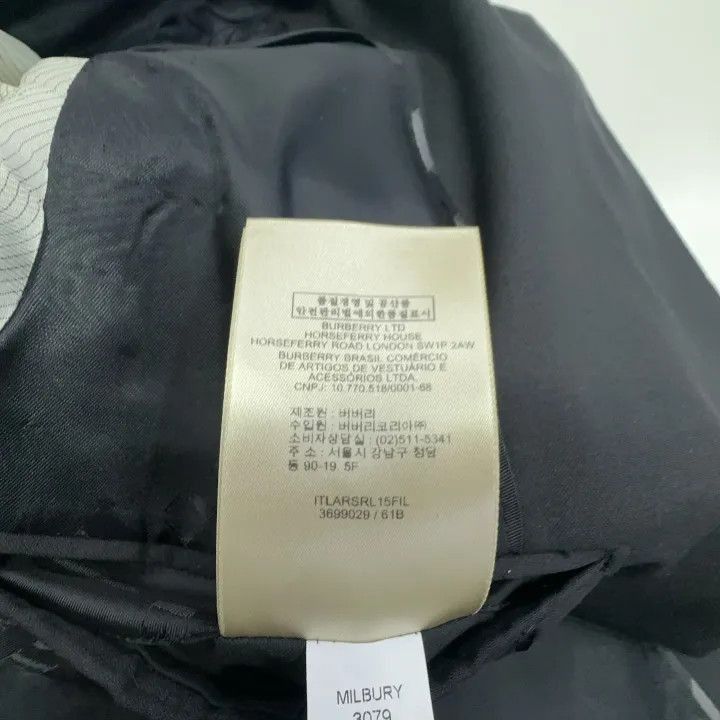Burberry Burberry Slim Fit Solid V-Neck Blazer-2507