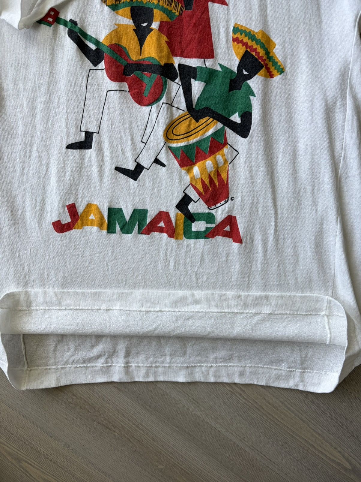 Other VINTAGE PAPER THIN SINGLE STITCH JAMAICA TEE Size US L / EU 52-54 / 3 - 5 Thumbnail