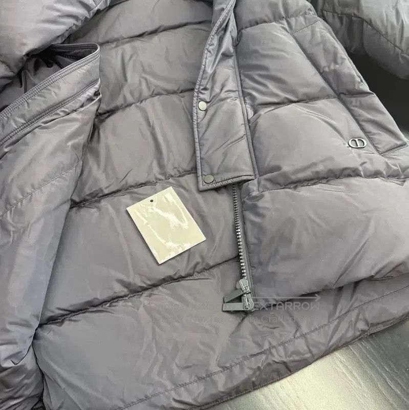 Dior Dior Men's Navy Down Jacket with Fur Collar . Size US S / EU 44-46 / 1 - 9 Thumbnail
