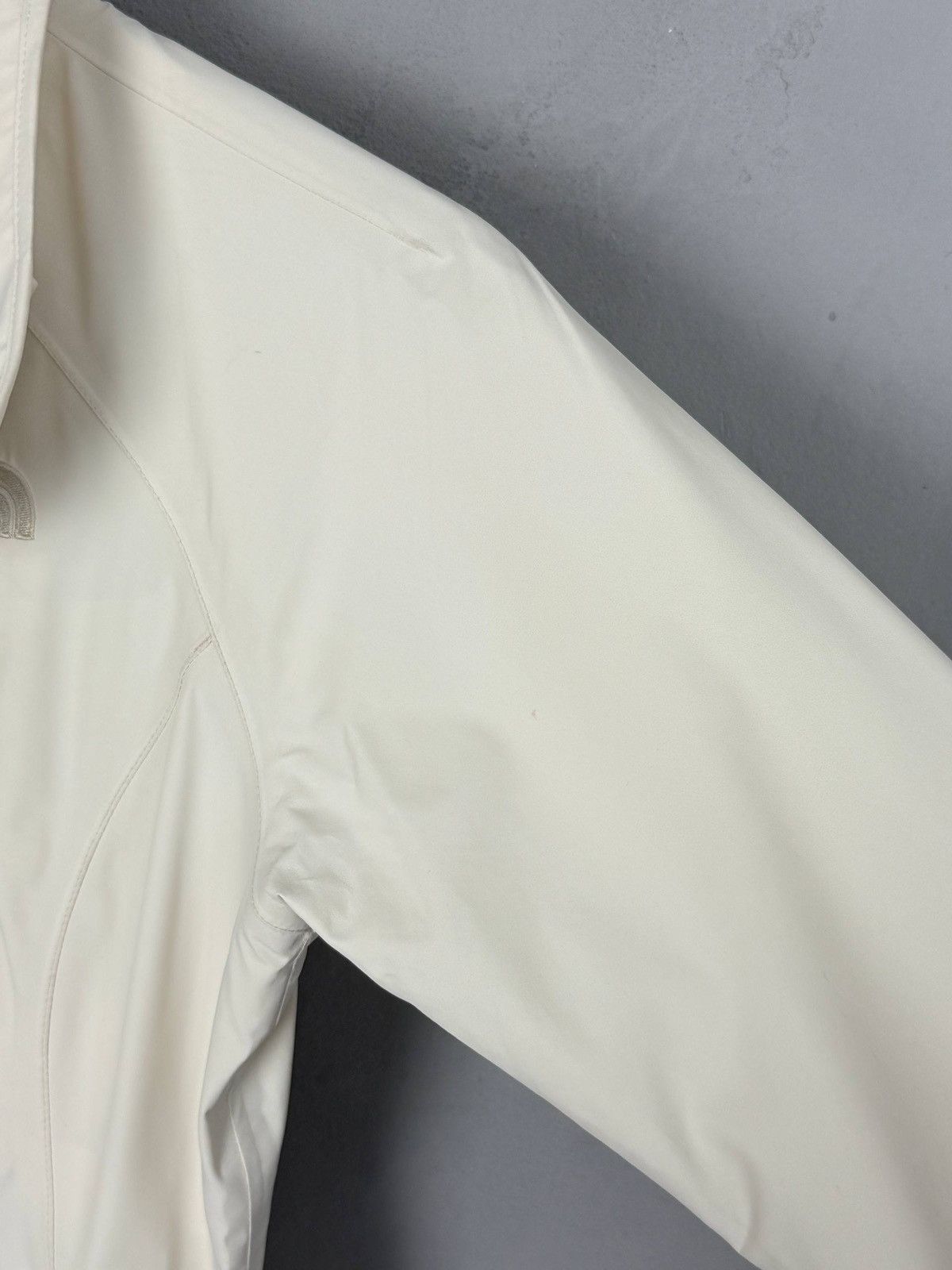 The North Face The North Face HyVent Belted Jacket WomensXS Waterproof Coat Size XS / US 0-2 / IT 36-38 - 9 Thumbnail
