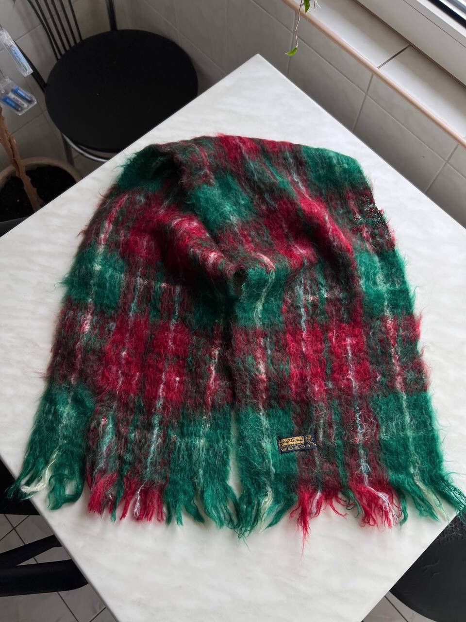 Vintage Vintage Green 1980s USSR CCCP Big Scarf 100% Mohair Soviet Size ONE SIZE - 1 Thumbnail