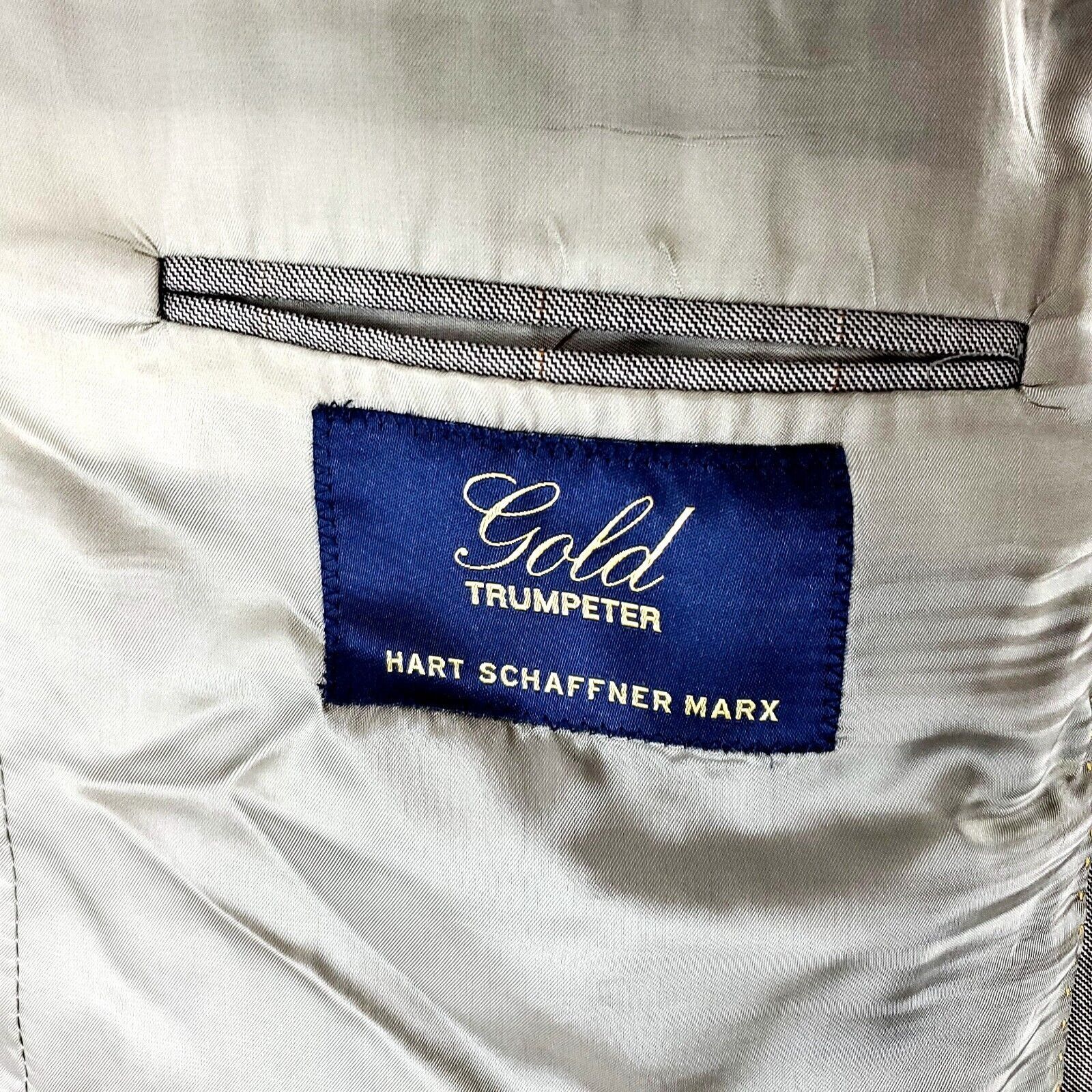 Hart Schaffner Marx Hart Schaffner Marx Gold Trumpeter Wool 3 Button Blazer 44R Size 44R - 7 Thumbnail