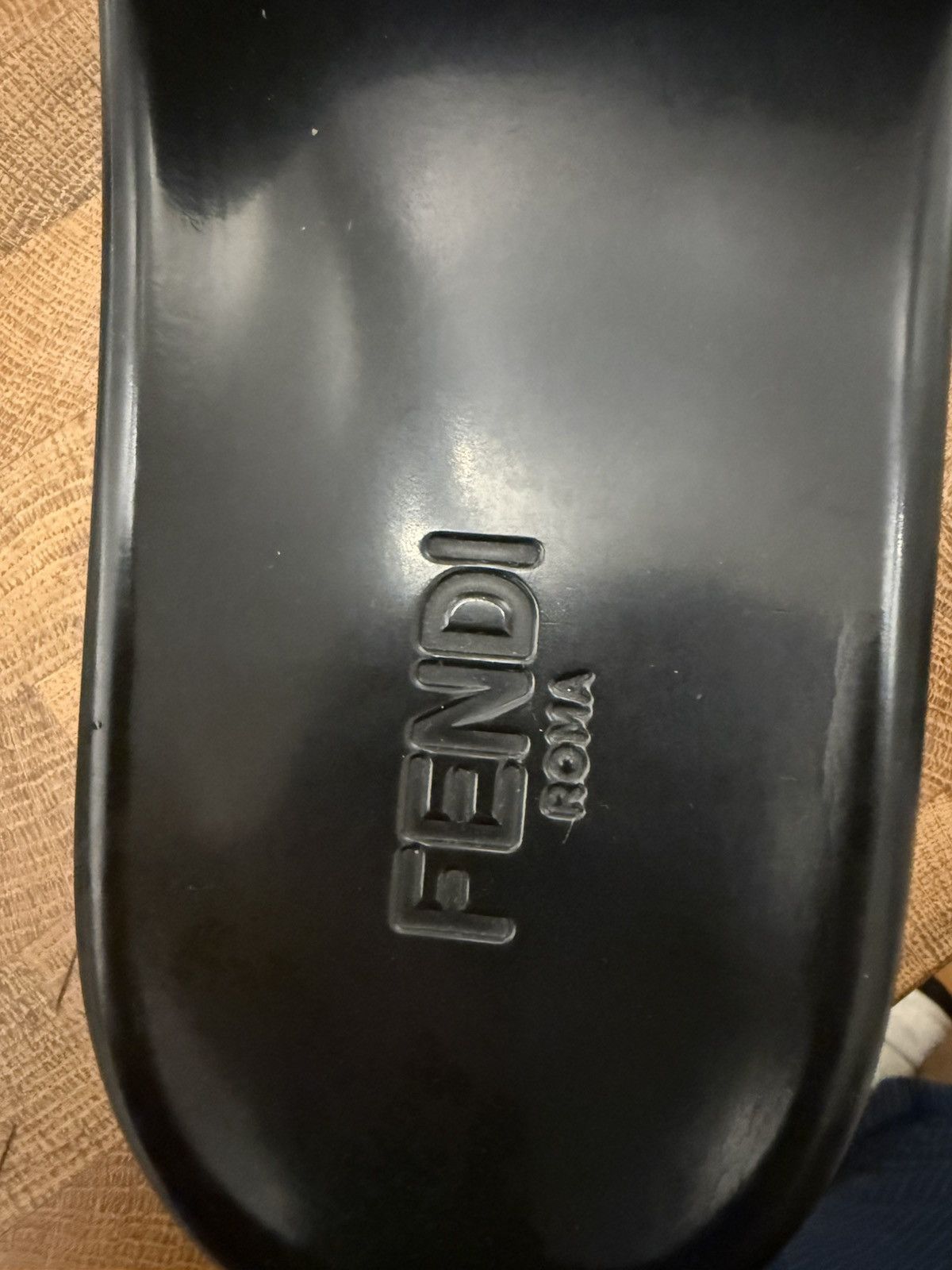 Fendi Fendi Logo Slides/Sandals Size US 12 / EU 45 - 8 Thumbnail