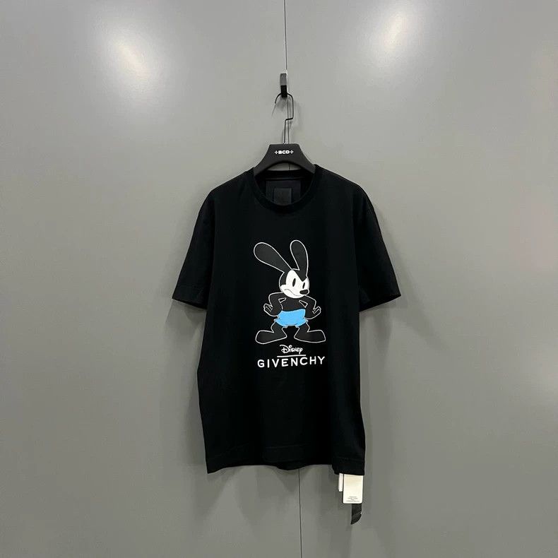 Givenchy Givenchy SizeXXXL Disney Collaboration Cartoon Pattern Xinh Size US M / EU 48-50 / 2 - 1 Thumbnail