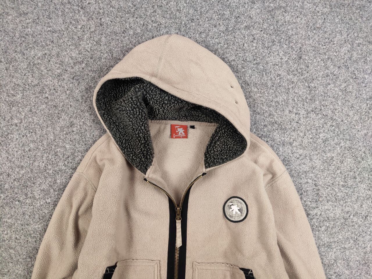 Gotcha Vintage 90's Gotcha Beige Fleece Zip Logo Pocket Hoodie Size US L / EU 52-54 / 3 - 8 Thumbnail