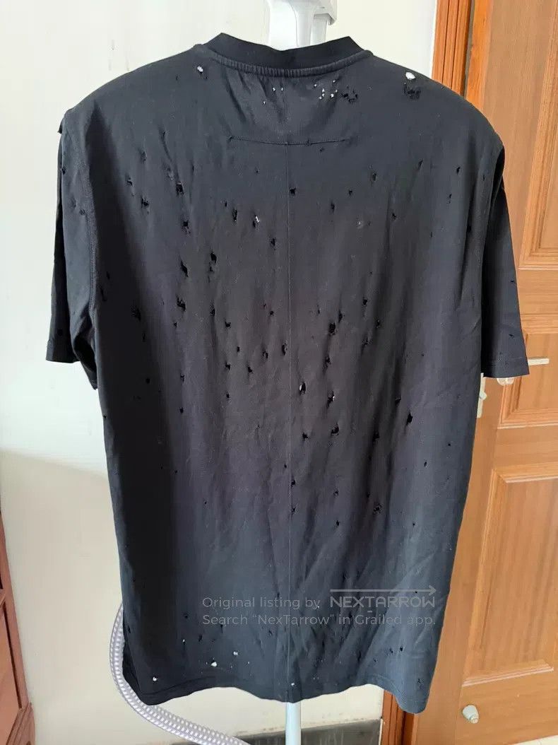 Givenchy Givenchy Black Logo Ripped T-Shirt Size US M / EU 48-50 / 2 - 2 Thumbnail