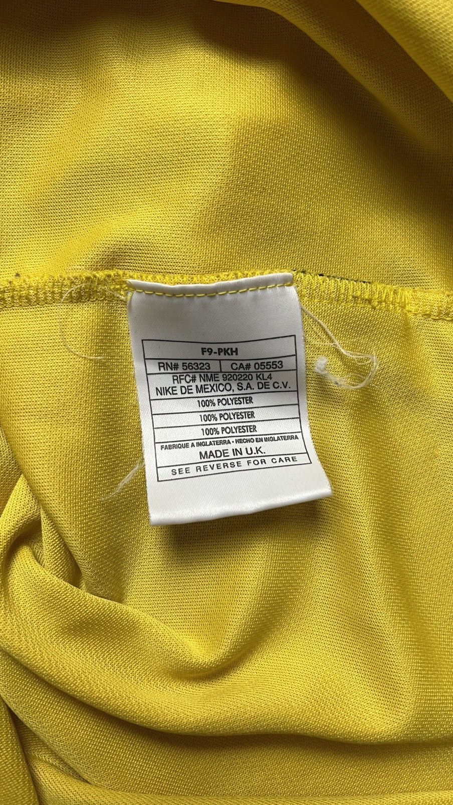 Nike 1999 Brazil football team Rivaldo vintage jersey by nike Size US M / EU 48-50 / 2 - 8 Thumbnail