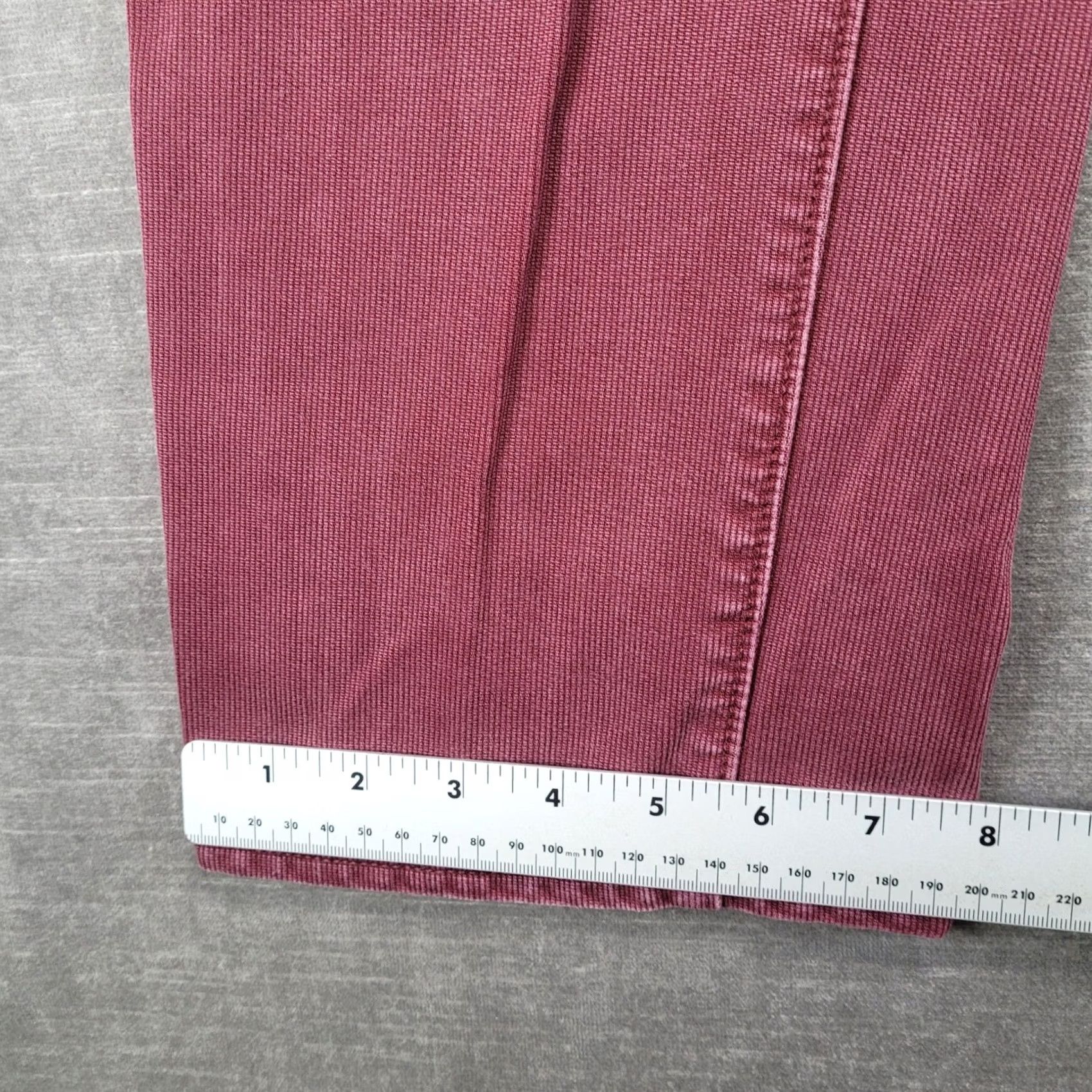 J.Crew J.Crew 770 Straight Fit Corduroy Pants Mens 34x30 Burgundy Red Maroon Wine Casual Chino 5-Pocket Straight Leg Vintage No Size US 34 / EU 50 - 6 Thumbnail