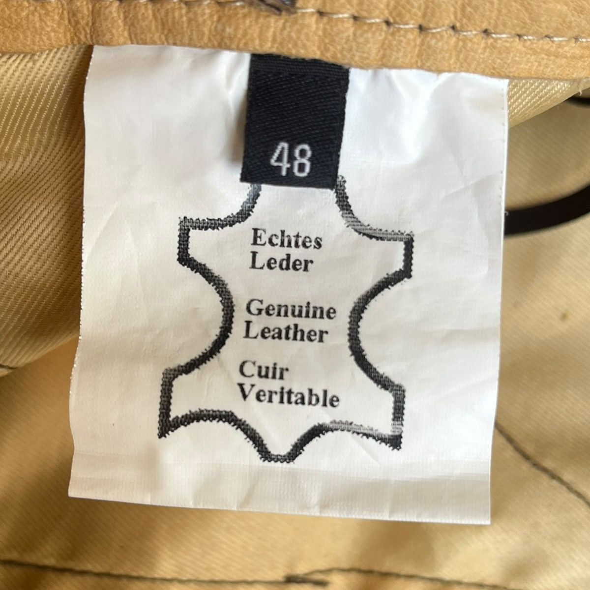 Vintage Vintage German Lederhosen Embroidered Leather Shorts Size US 32 / EU 48 - 9 Thumbnail