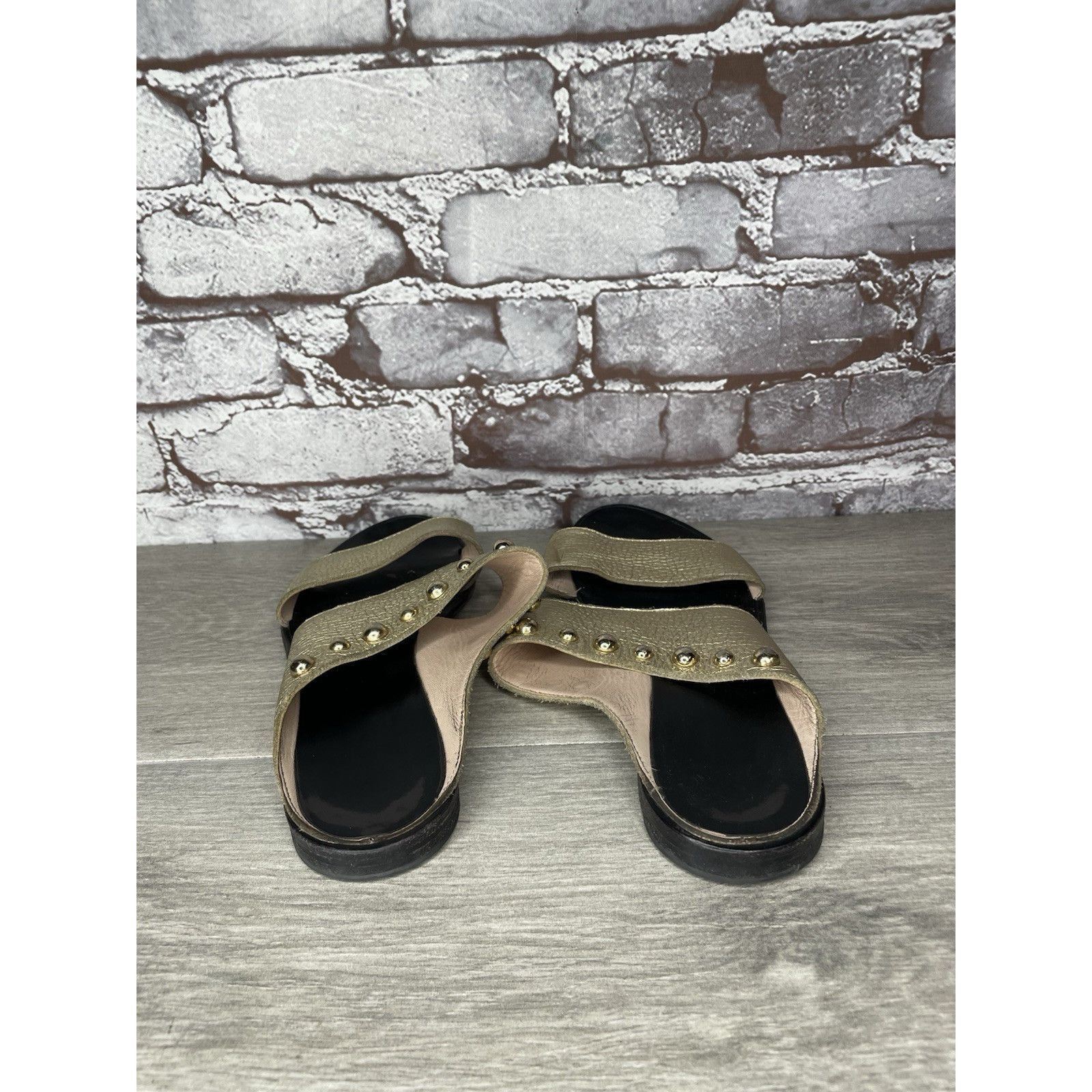Lanvin Lanvin Gold Leather Straps Flats Slides Studded Sandals Wome Size US 8.5 / IT 38.5 - 4 Thumbnail