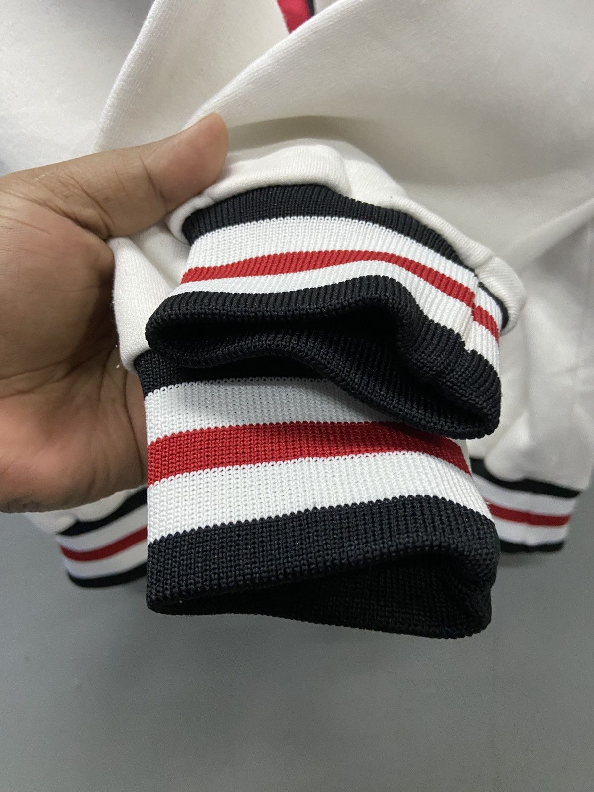 Vintage VINTAGE SHS VARSITY V-NECK SWEATSHIRT Size US XL / EU 56 / 4 - 7 Thumbnail