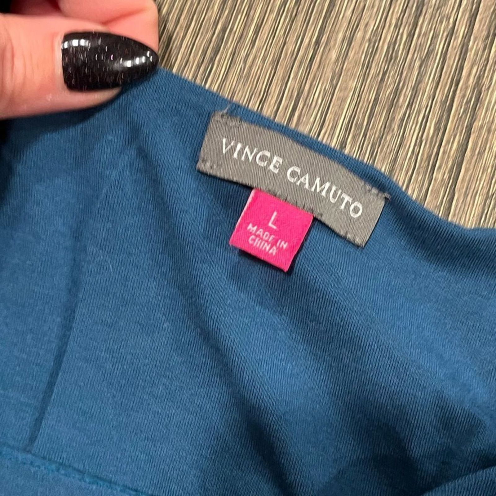 Vince Camuto Vince Camuto Asymmetrical Tiered Blouse Top Pleated Size L Size L / US 10 / IT 46 - 3 Thumbnail