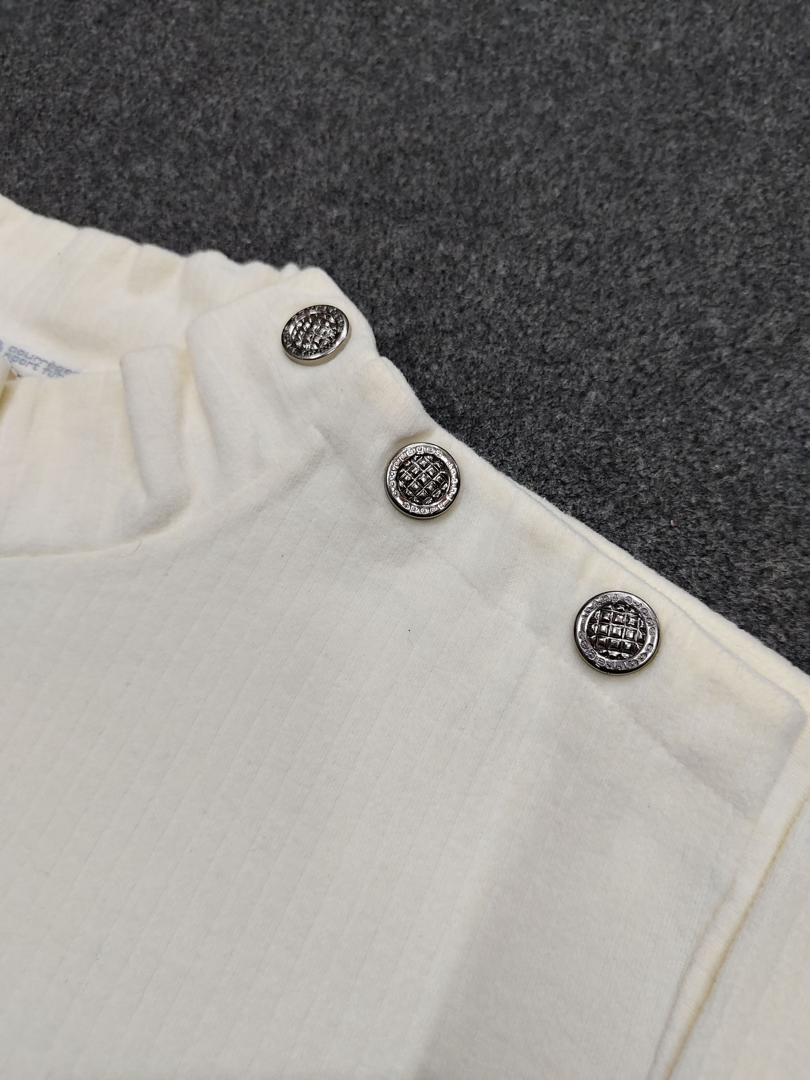 Courreges RARE 🇫🇷 Vtg Courreges Center Logo Embroidered Turtleneck Size L / US 10 / IT 46 - 8 Thumbnail