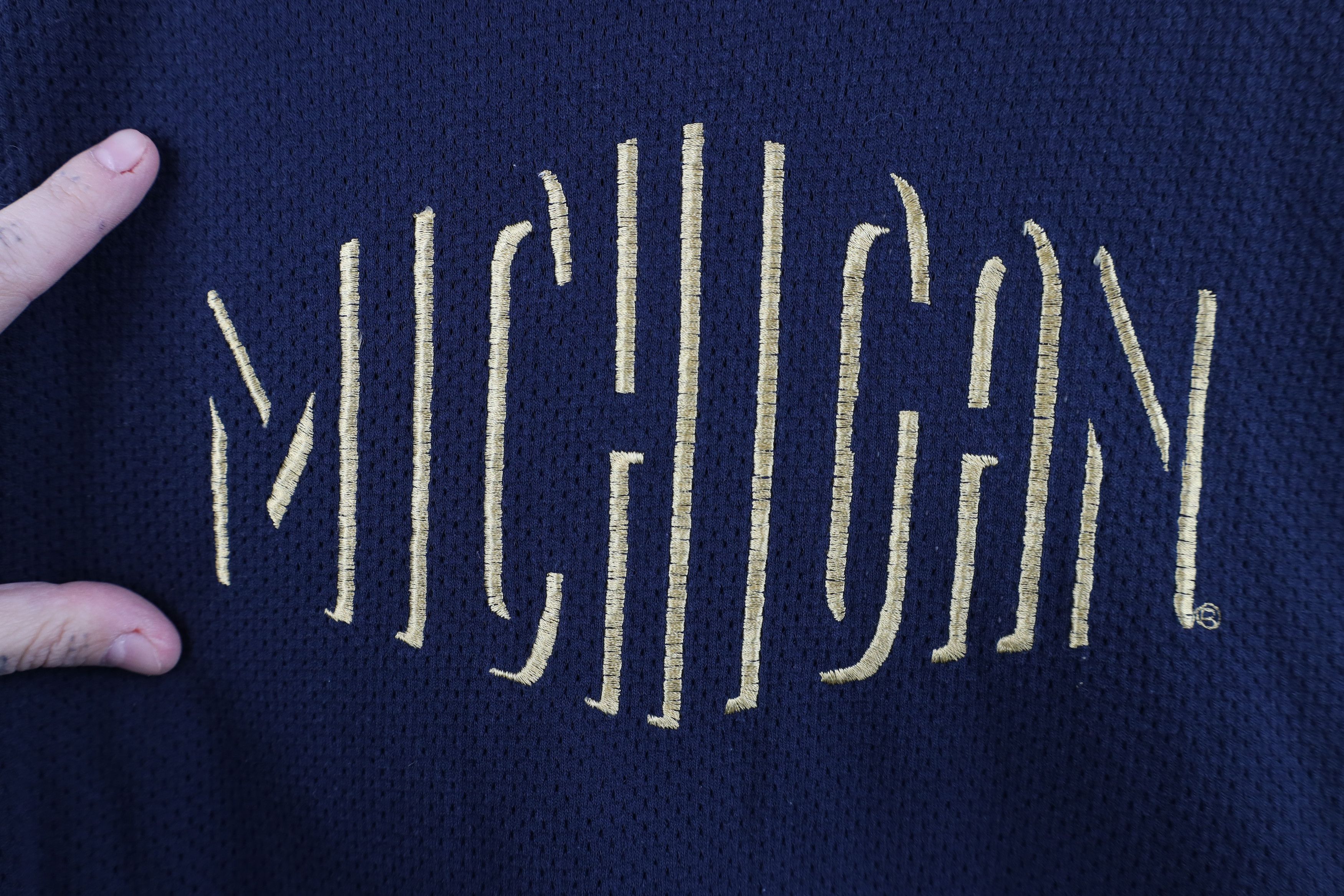 Vintage Vintage 90s University of Michigan Mesh T-Shirt Blue Size US L / EU 52-54 / 3 - 4 Thumbnail