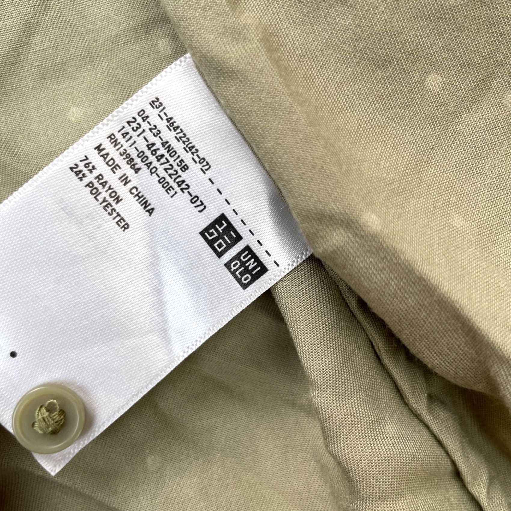 Uniqlo Uniqlo Blouse Shirt Womens Medium Green Polka Dot Button Up Wrinkle Resistant Casual Sleeve Size M / US 6-8 / IT 42-44 - 5 Thumbnail