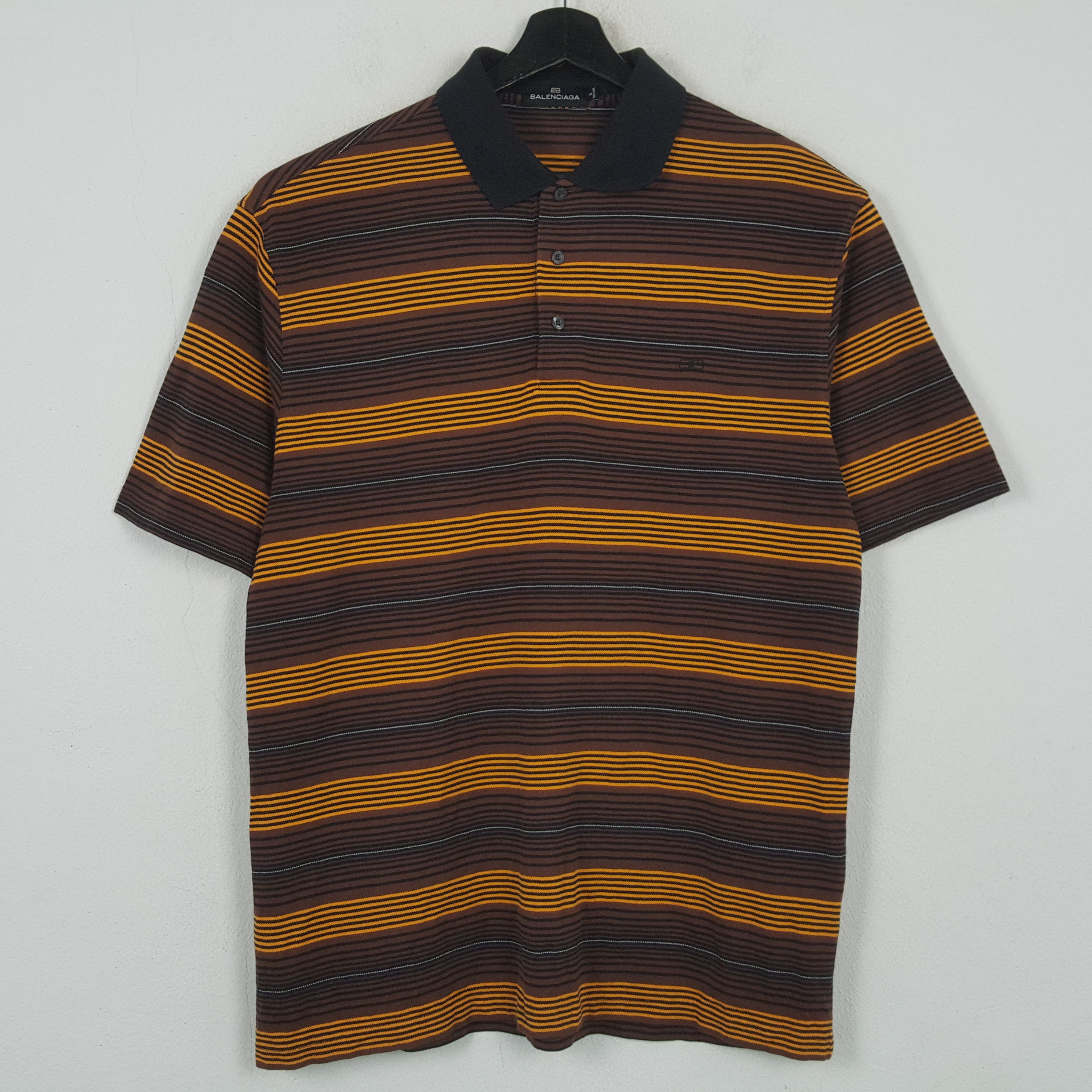 Balenciaga Balenciaga Fashion Brand Casual Style Polos C294N8 Size US L / EU 52-54 / 3 - 1 Thumbnail