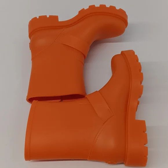 Jimmy Choo Jimmy Choo Yael Orange Biodegradable Rubber Rain Boots- 36 Size US 6 / IT 36 - 6 Thumbnail