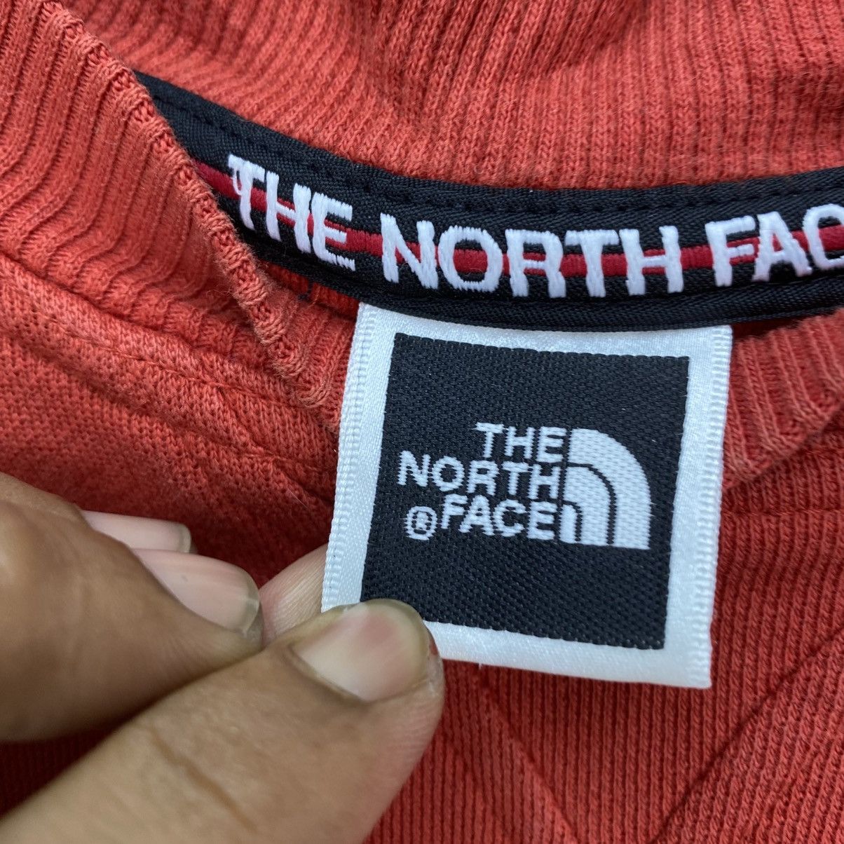The North Face 🫶The North Face Hommes Crewneck Sweatshirts Size US M / EU 48-50 / 2 - 7 Thumbnail