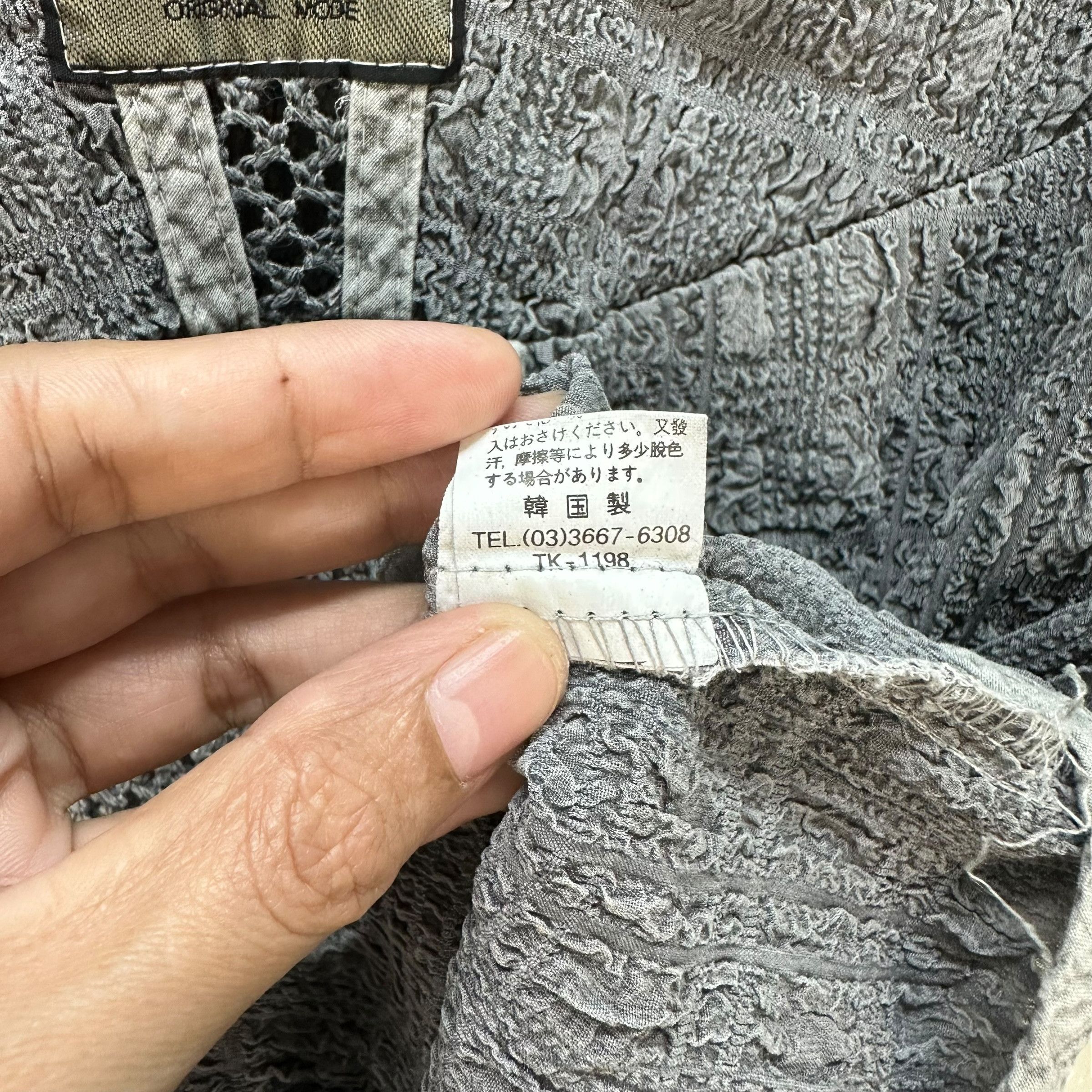 Vintage LOUIS BAMBOO SHOOT HALF BUTTON MESH SHIRT #9010-48 Size XL / US 12-14 / IT 48-50 - 9 Thumbnail