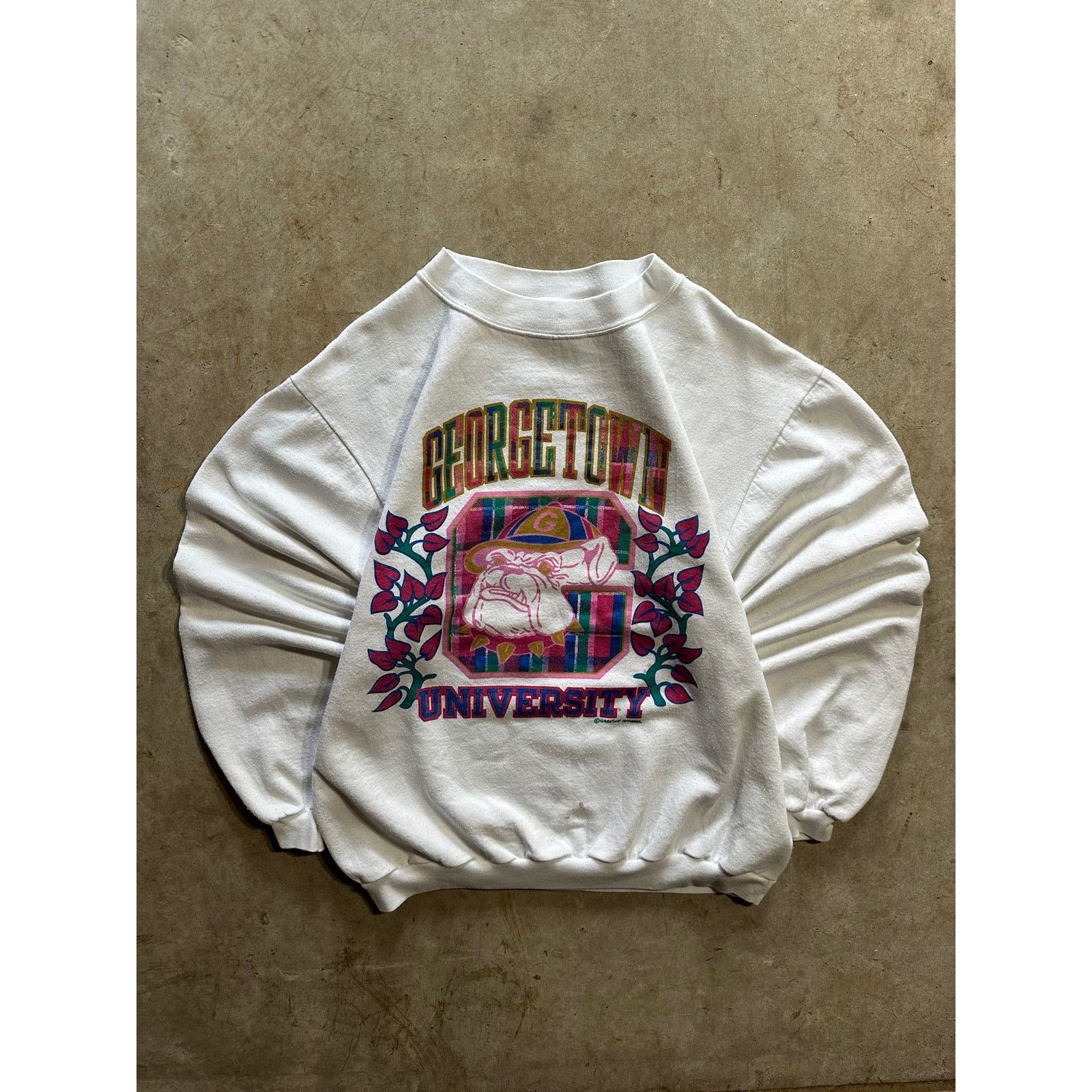 Vintage Vintage Georgetown Hoyas 80s Floral Roses Sweatshirt Medium Size US M / EU 48-50 / 2 - 1 Thumbnail