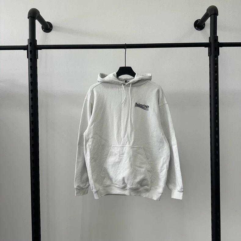 Balenciaga Balenciaga Political Campaign Cola embroidered logo beige h Size US S / EU 44-46 / 1 - 1 Thumbnail