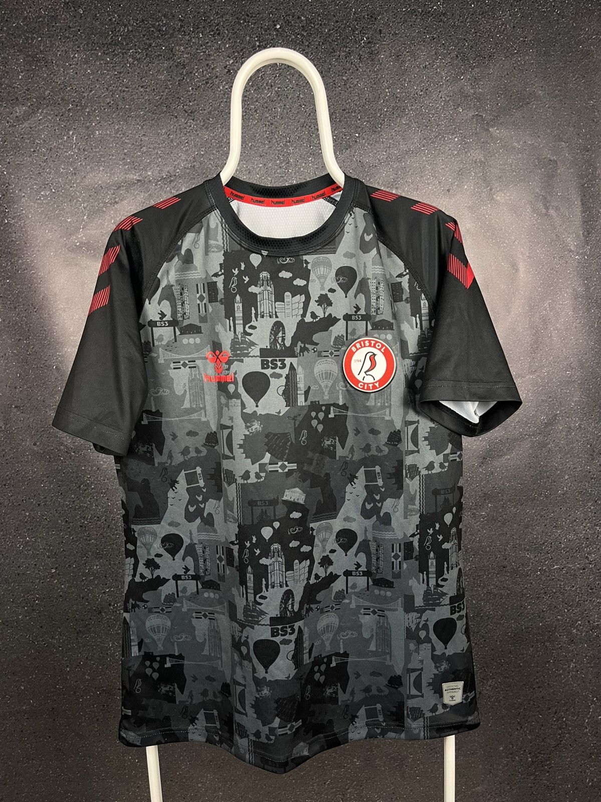 Other Bristol city England football soccer jersey shirt Hummel Size US M / EU 48-50 / 2 - 1 Thumbnail