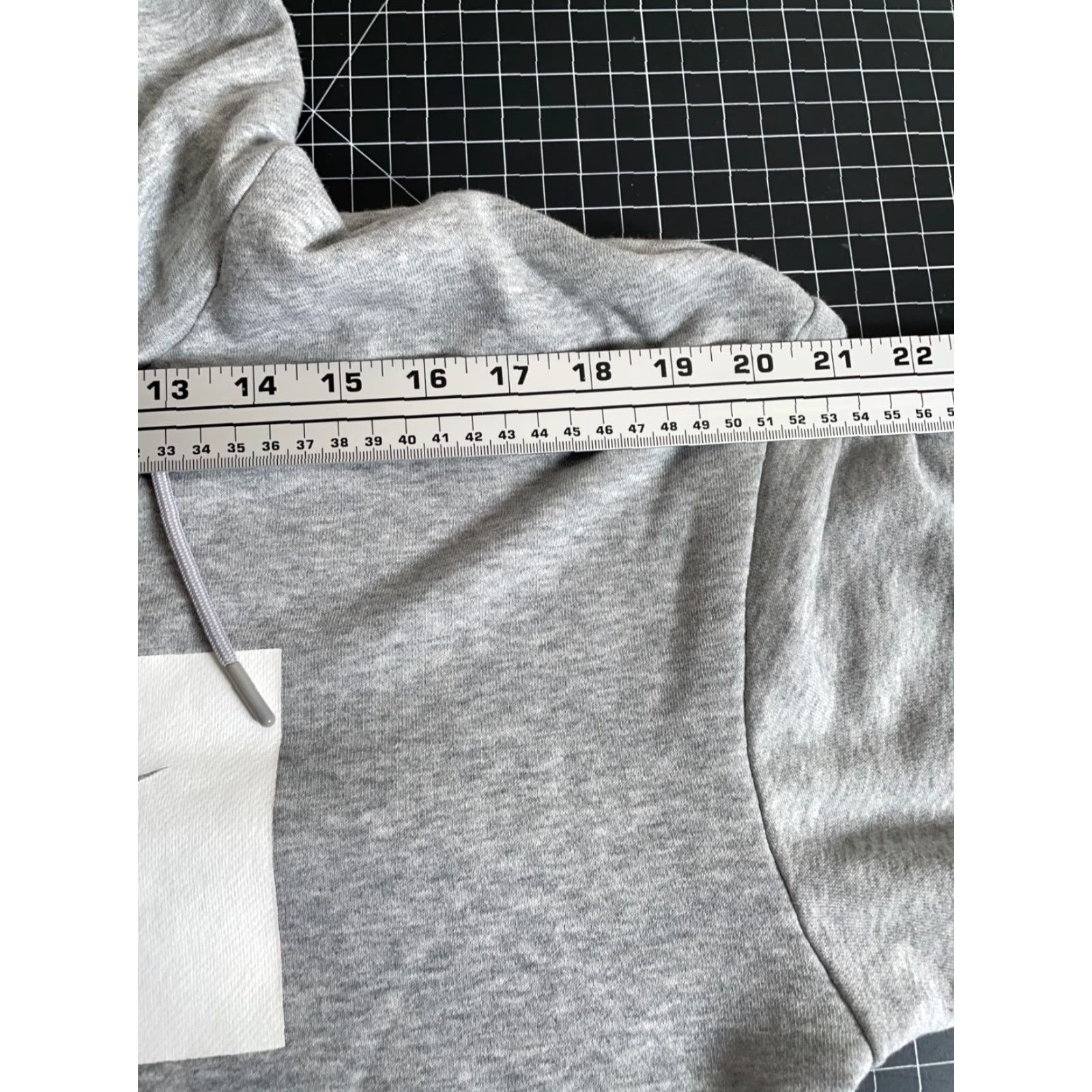 Nike Nike Elongated Hoodie Women's Medium Heather Gray Swoosh Logo French Terry Size M / US 6-8 / IT 42-44 - 7 Thumbnail