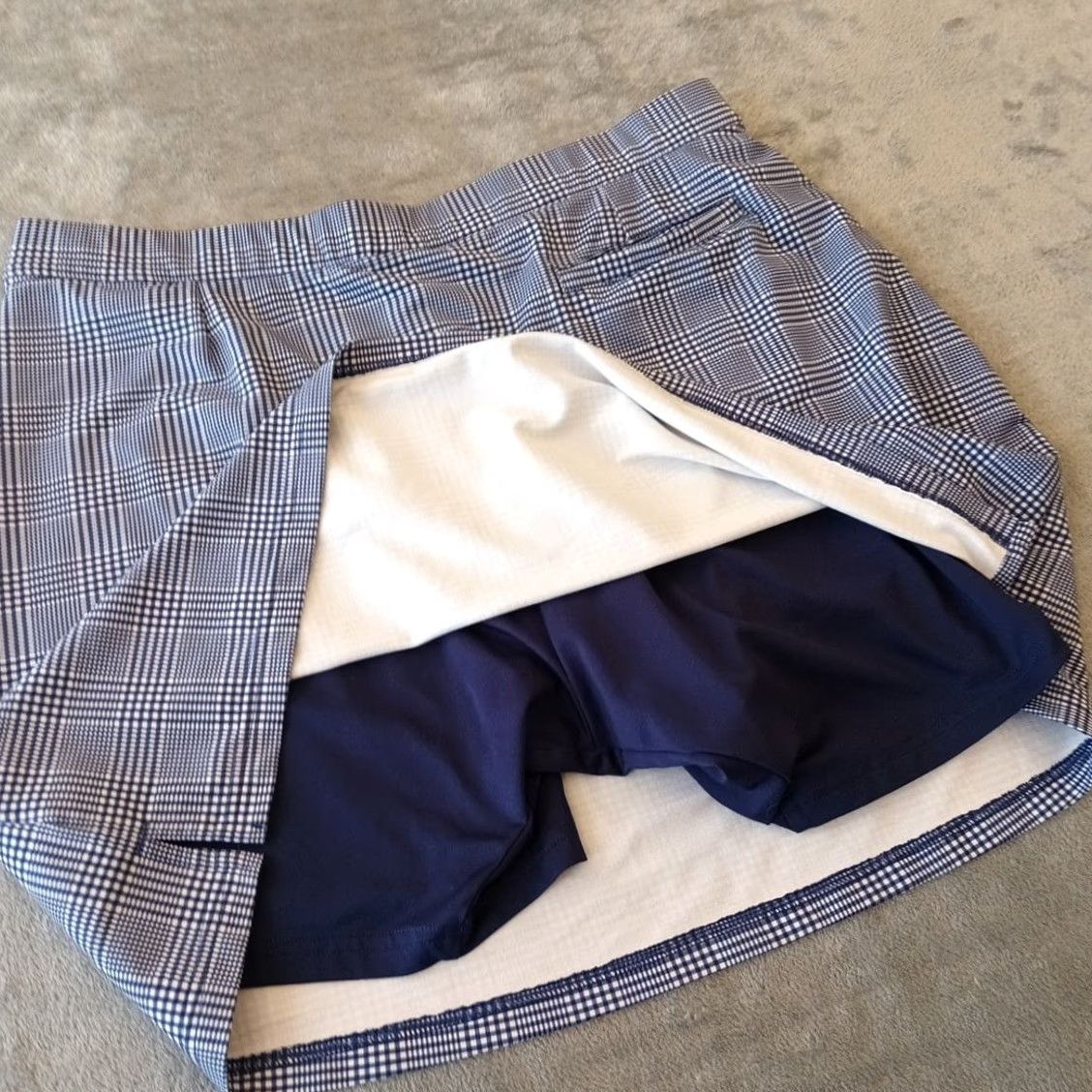 Peter Millar Peter Millar Skort XL Short Blue Plaid Wicking Elastic Waist Women Regular Polyester Spandex Size 40" / US 18 - 6 Thumbnail