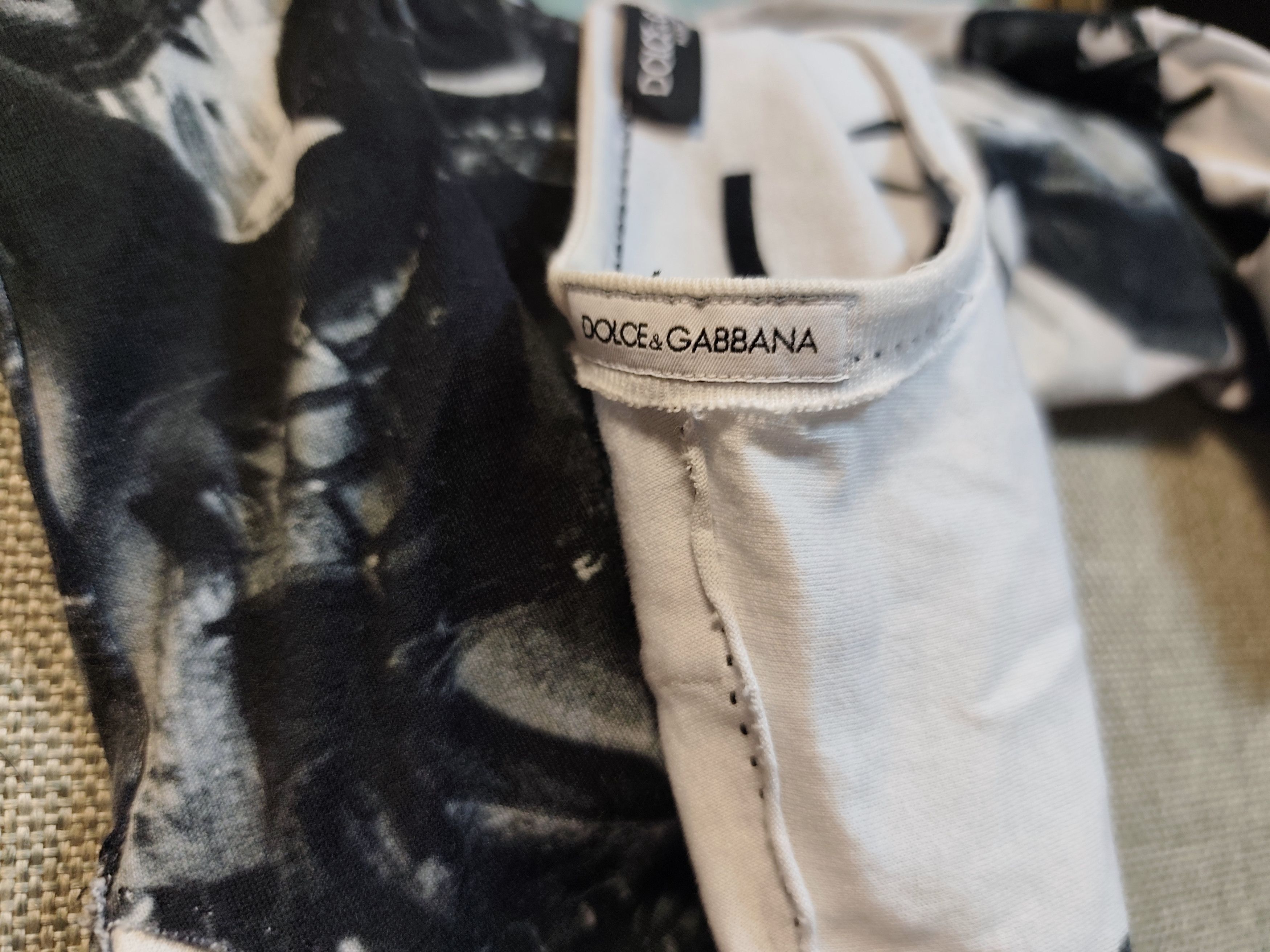 Dolce & Gabbana T Shirt Dolce & Gabbana Photo By Giuseppe Leone Size US S / EU 44-46 / 1 - 6 Thumbnail