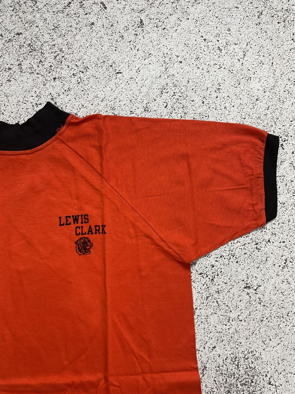 Champion Vintage 70s Champion Lewis Clark logo fitted ring tee tshirt Size US XL / EU 56 / 4 - 2 Thumbnail