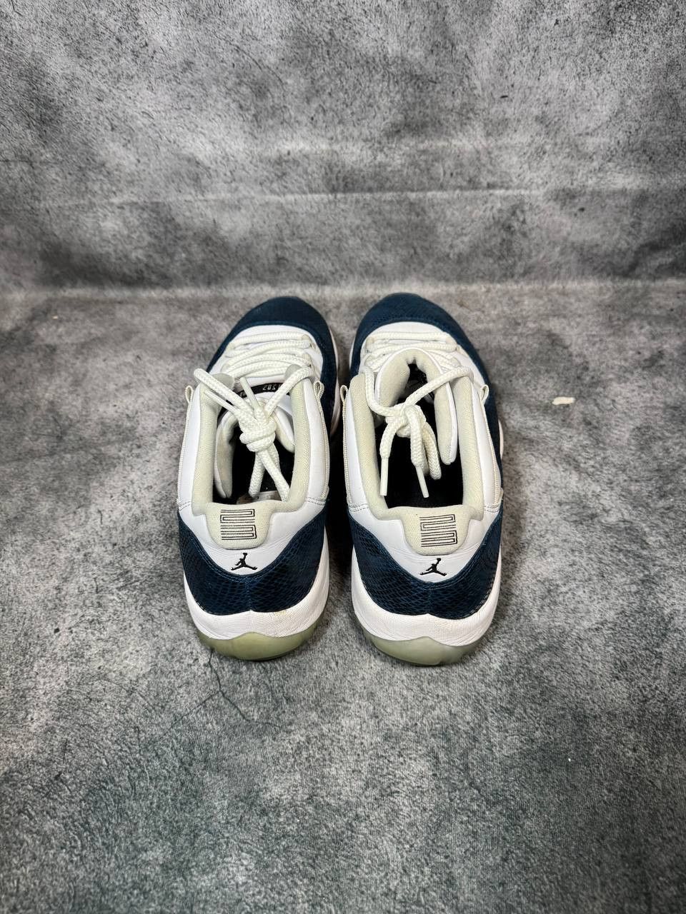 Jordan Brand Size 12.5 | Jordan 11 Snakeskin Low No Box | Pre-Owned Size US 12.5 / EU 45-46 - 3 Thumbnail