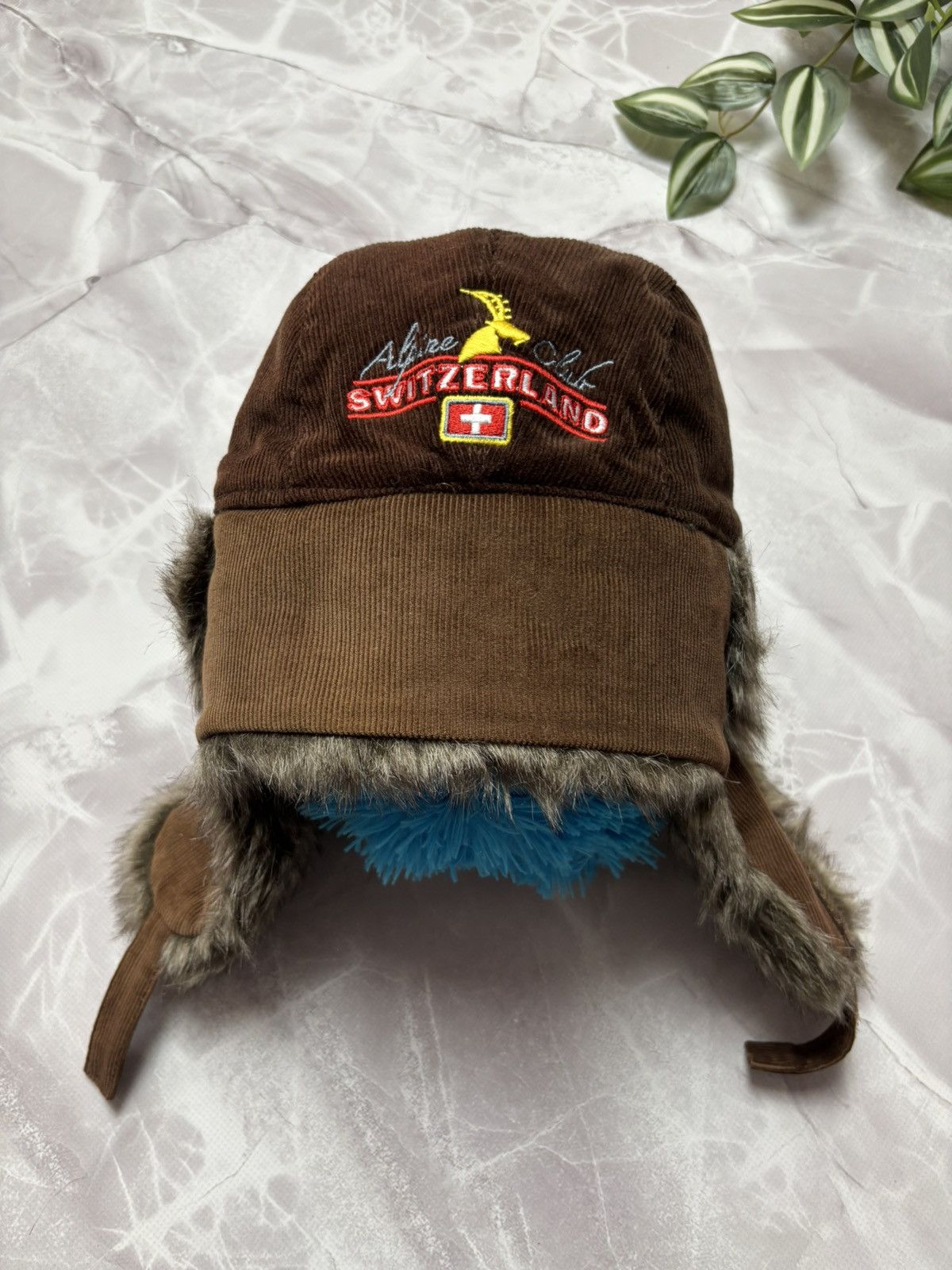 Other Alpine Club Switzerland Corduroy Trapper Hat Faux Fur Size ONE SIZE - 7 Thumbnail