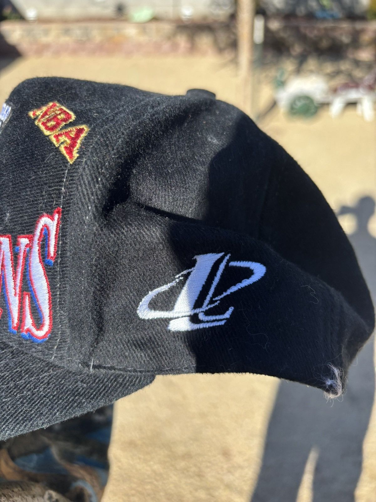 Logo Athletic Chicago Bulls 1997 NBA Champions Logo Athletic Vintage Hat Size ONE SIZE - 4 Thumbnail