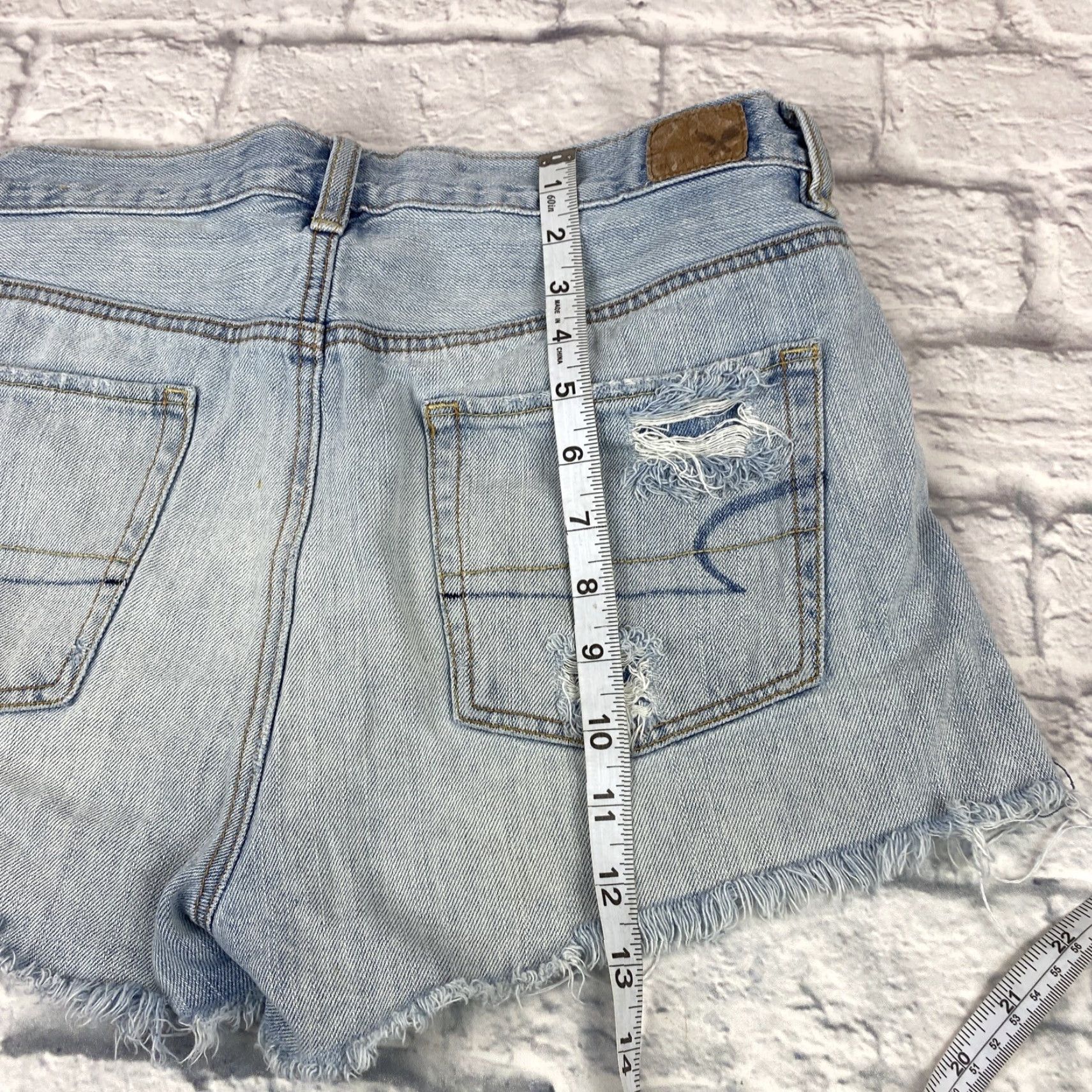 American Eagle Outfitters American Eagle Womens Jean Shorts Size 4 Mid Rise Cut-Off Distressed Button Fly Size 27" / US 4 / IT 40 - 7 Thumbnail