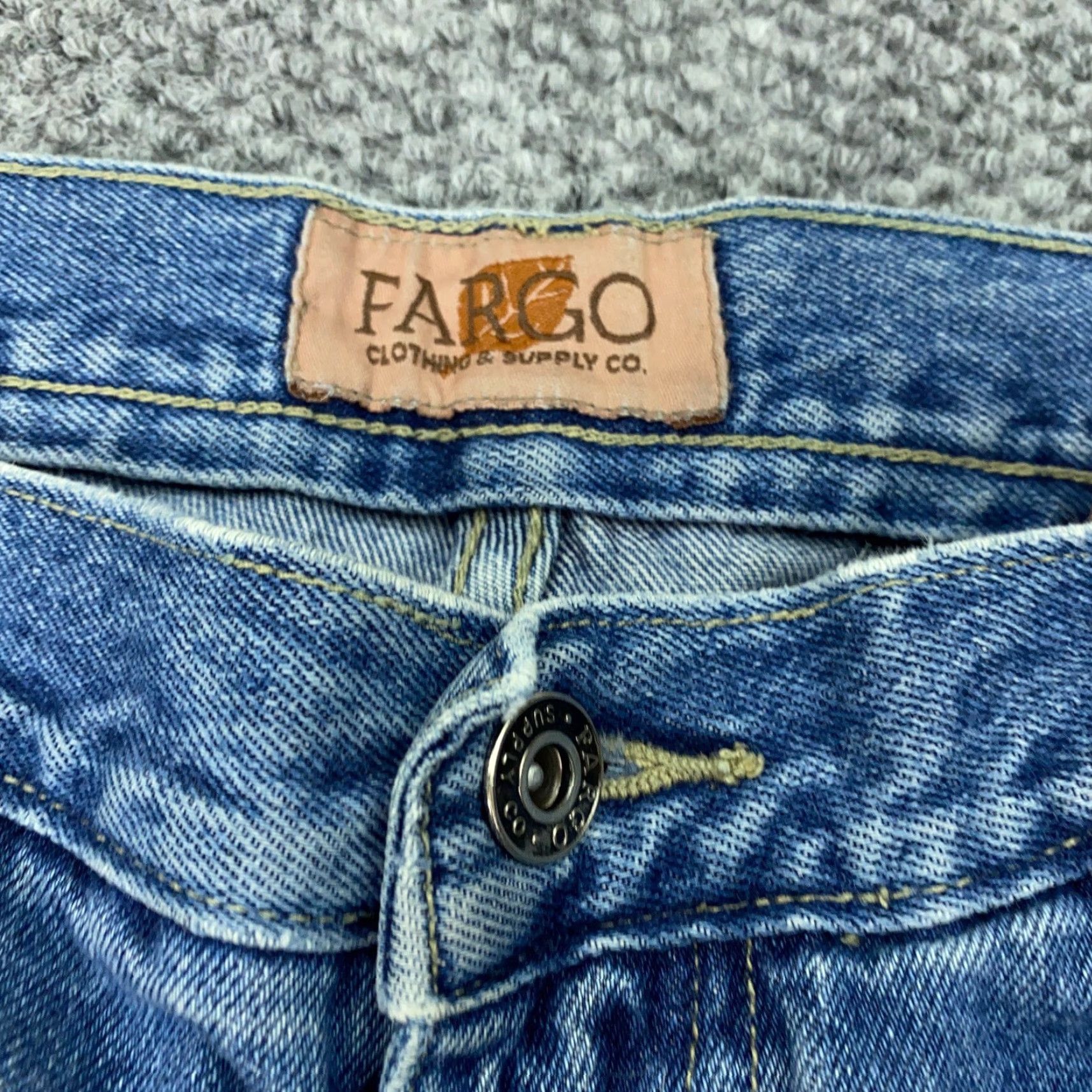 Vintage VINTAGE Fargo Jeans Mens 33x29 Baggy Denim Blue Grunge Hip Hop Y2K Size US 33 - 3 Thumbnail