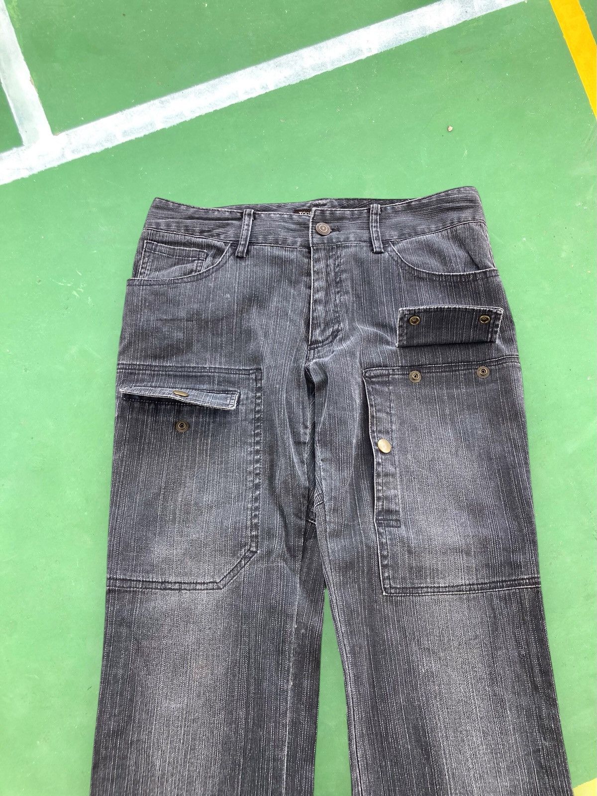 Tornado Mart Tornado Mart Multi pocket cargo Jeans Size 30" / US 8 / IT 44 - 11 Thumbnail