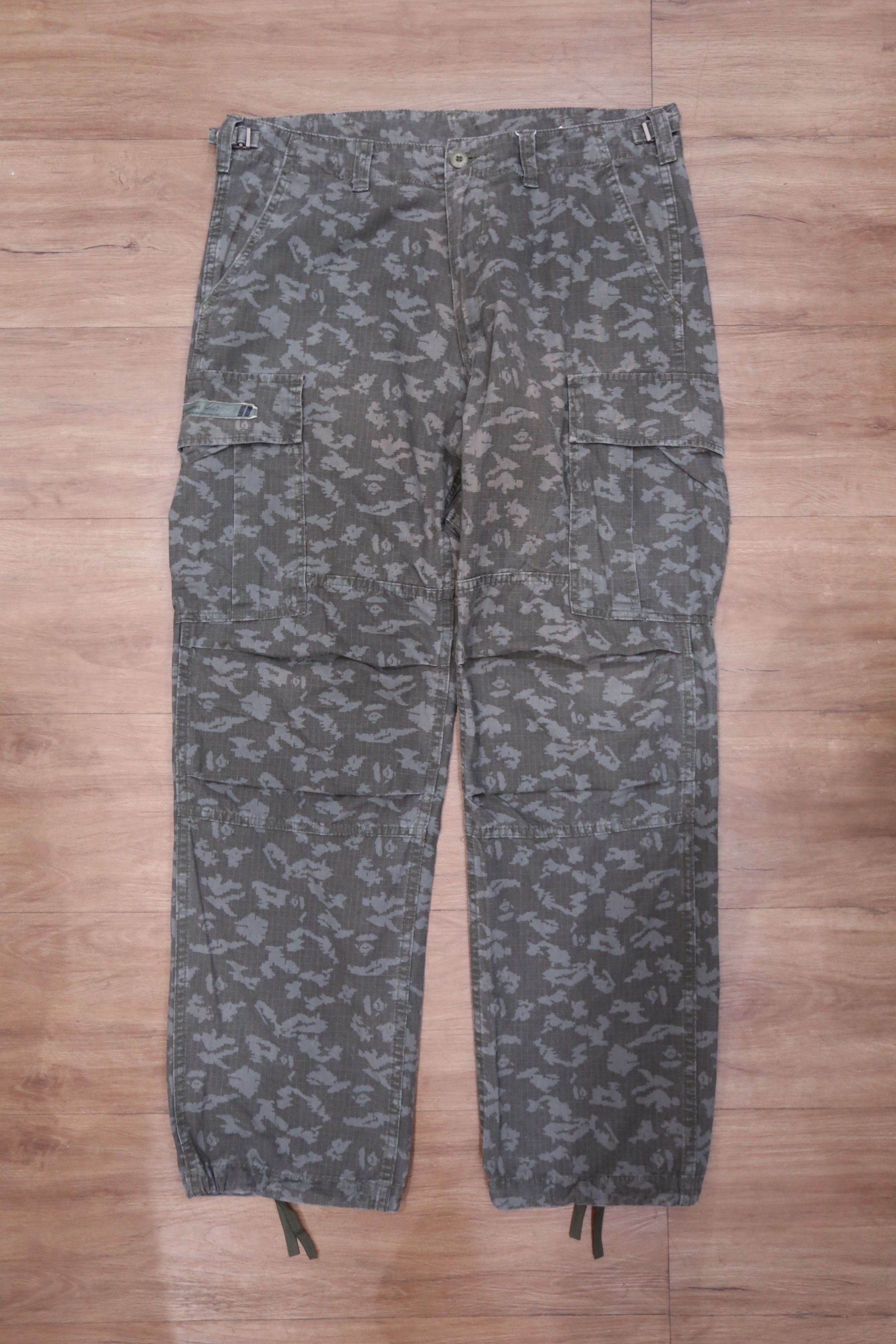 Bape × Wtaps Wtaps - Bape - S/S 05 - Digi Camo Jungle Stock Cargo 