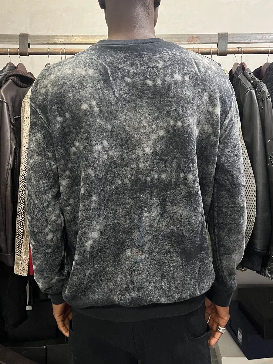 Just Cavalli 2000s Cavalli Cosmic Grey & Black Sweater Size US S / EU 44-46 / 1 - 3 Thumbnail