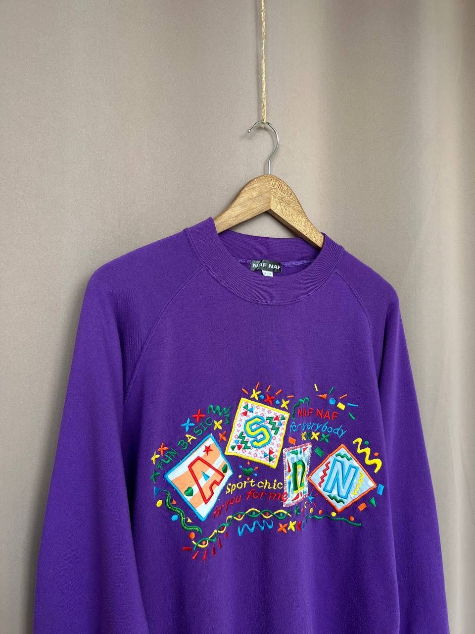 Vintage NAF NAF Embroidered Big Logo Sweatshirt Mens Size M/L Size US L / EU 52-54 / 3 - 3 Thumbnail